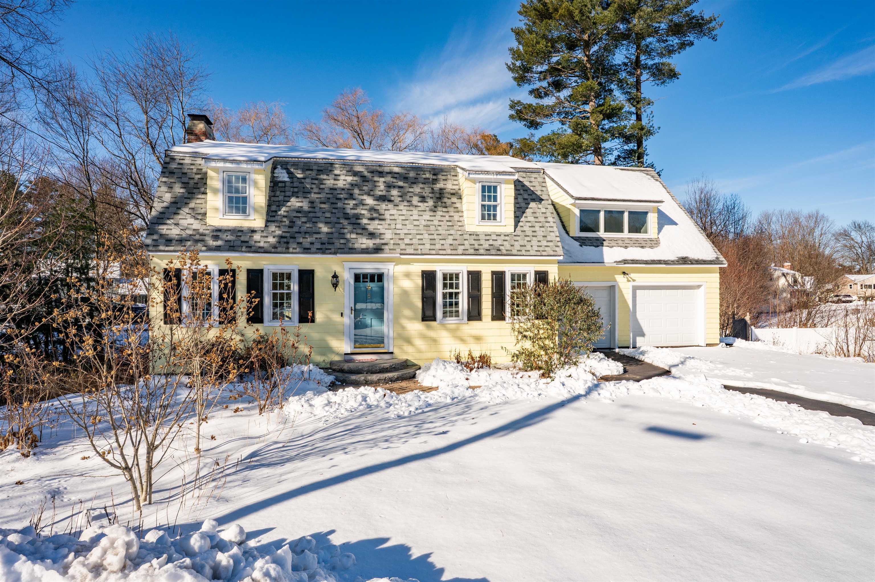 MLS 5071385: 5 Appaloosa Place, Nashua NH