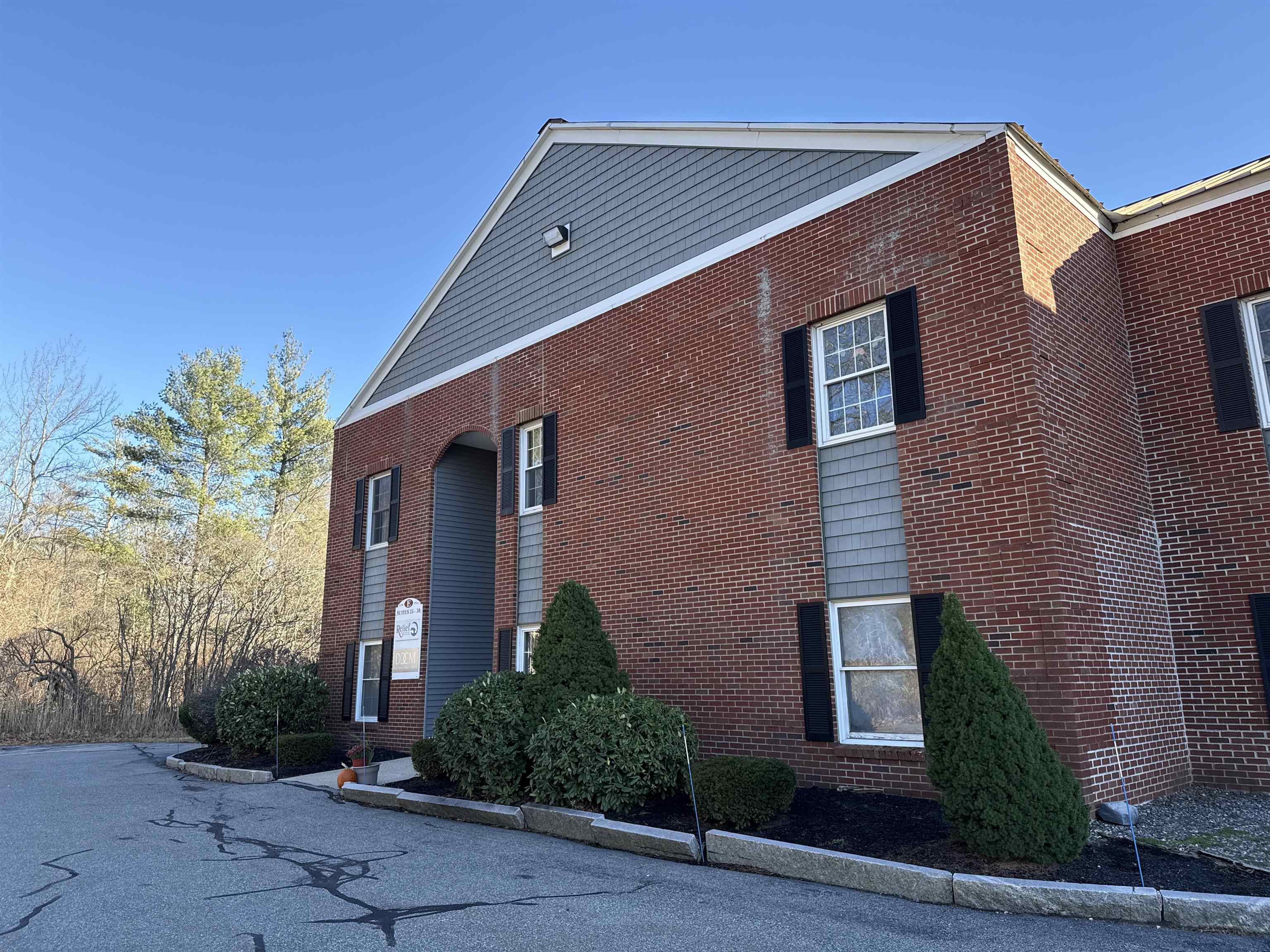 1 Merrill Industrial Dr, Hampton, NH 03842