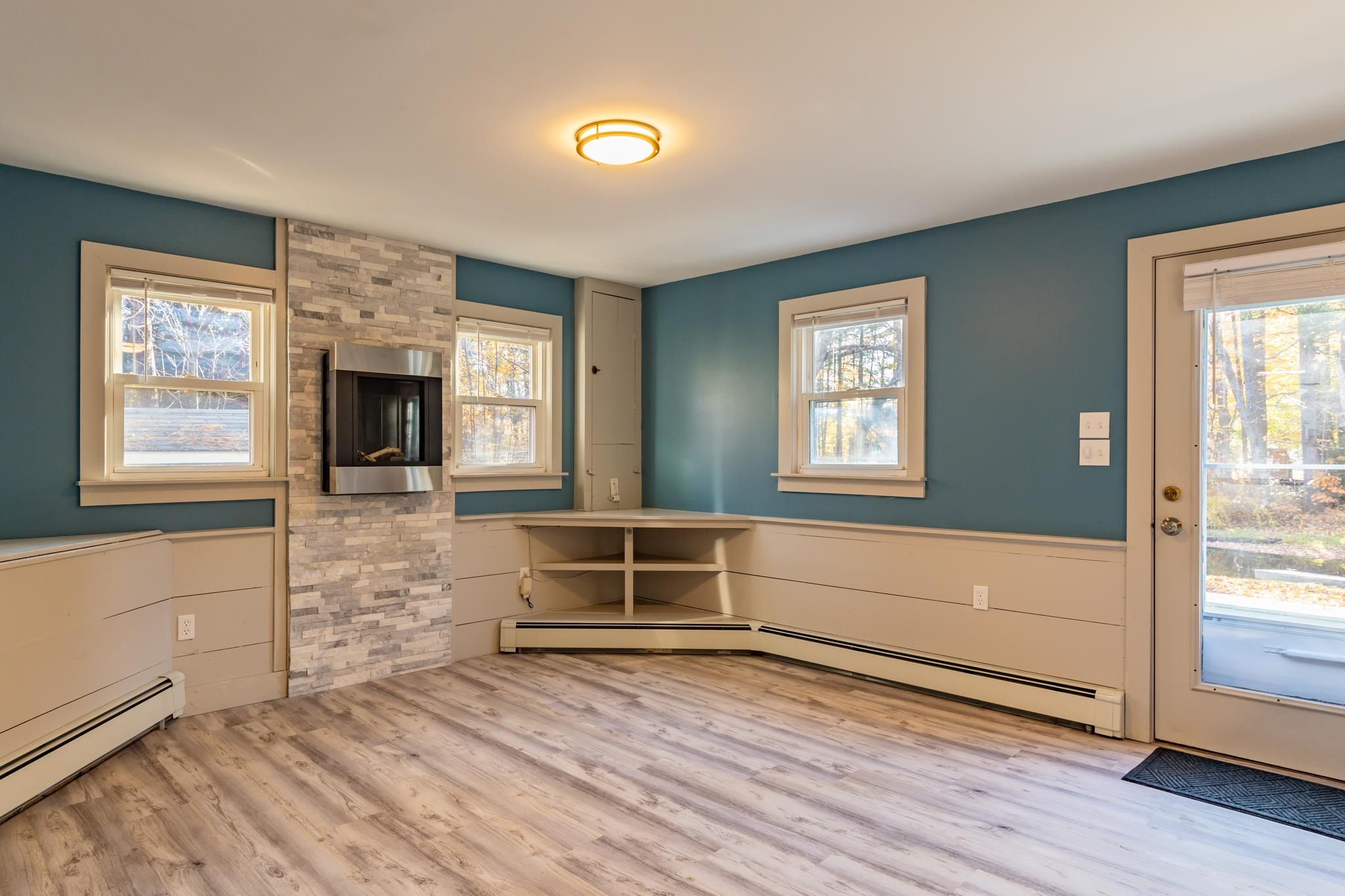 33 Chandler Brook Rd, Newbury, NH 03255