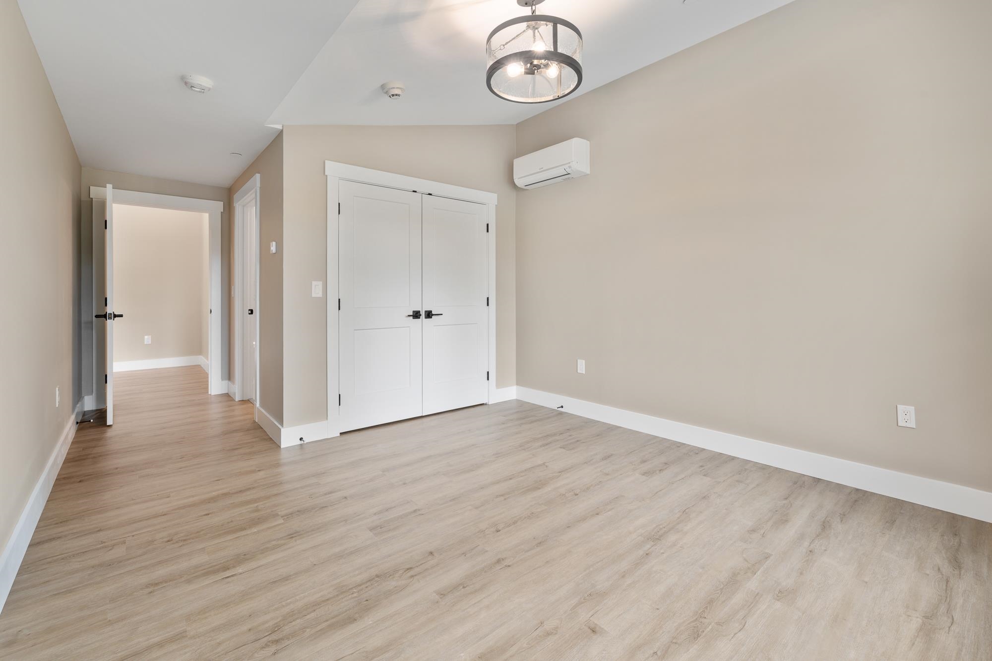 243 Skimobile Rd, Conway, NH 03860