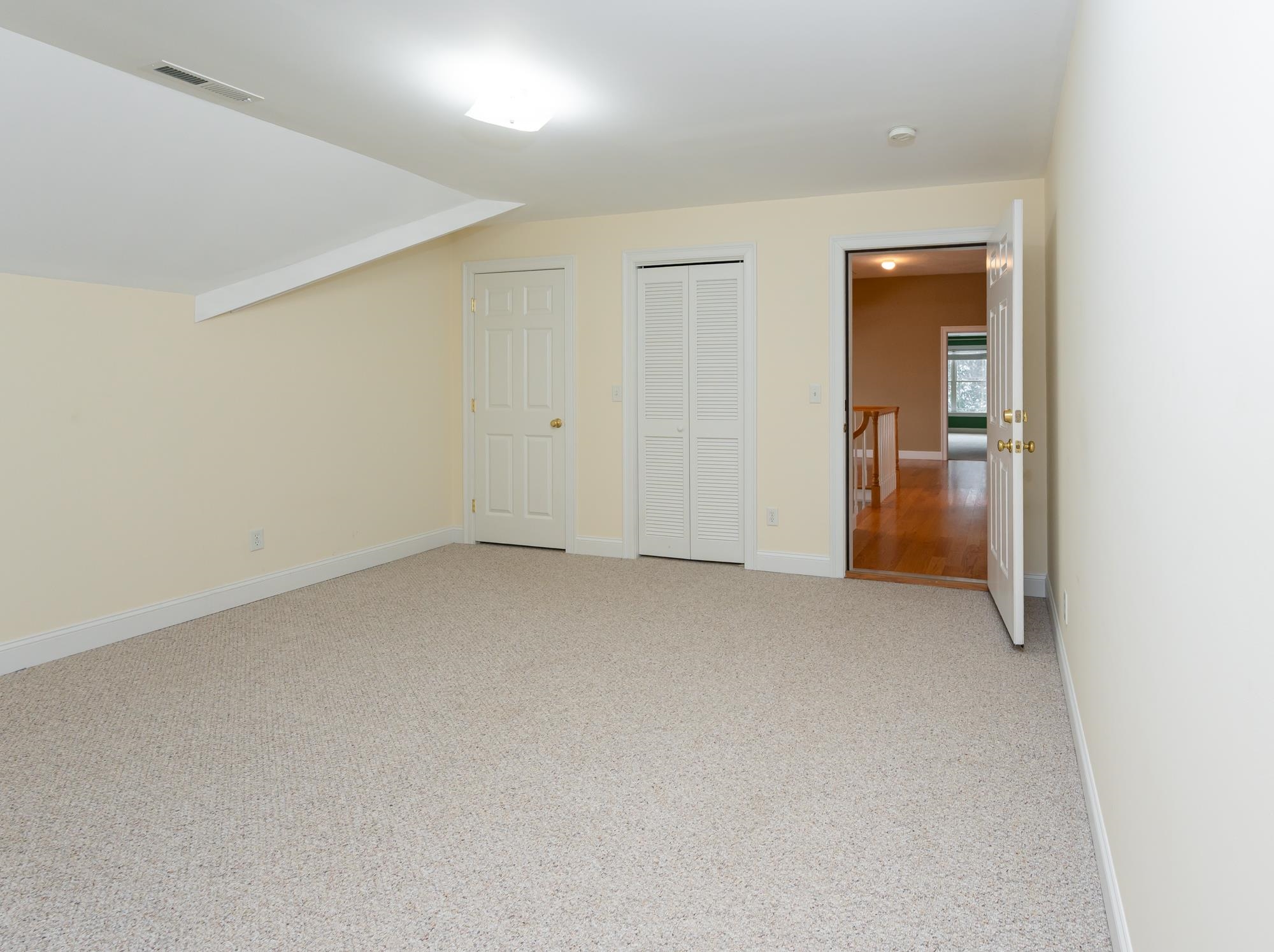 30 Horizon Dr, Goffstown, NH 03045