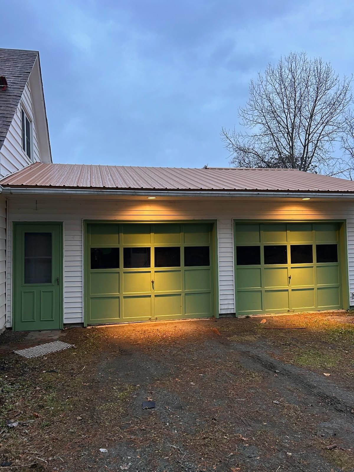 252 North Pleasant St, Troy, VT 05859