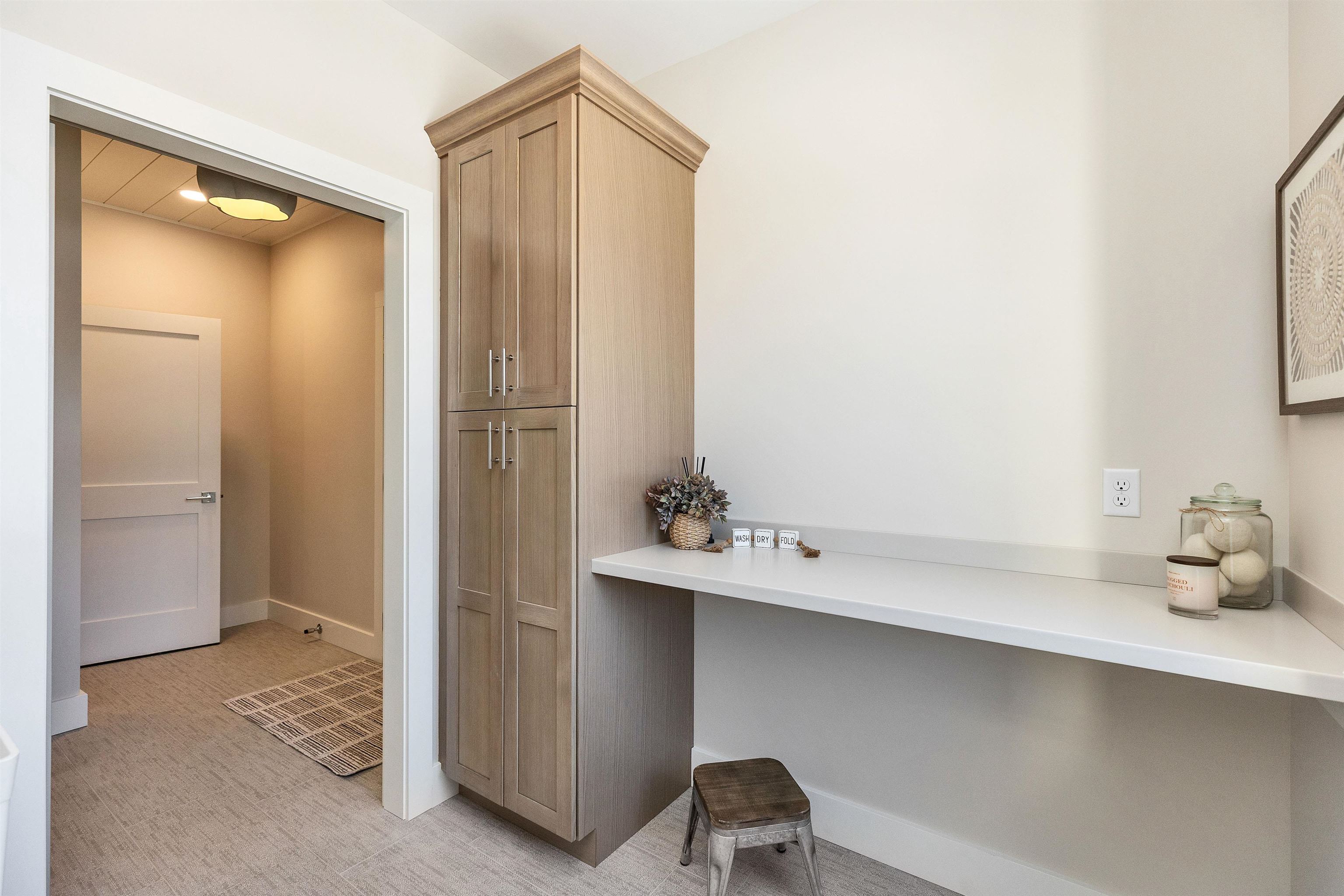 14 Overlook Cir, Auburn, NH 03032