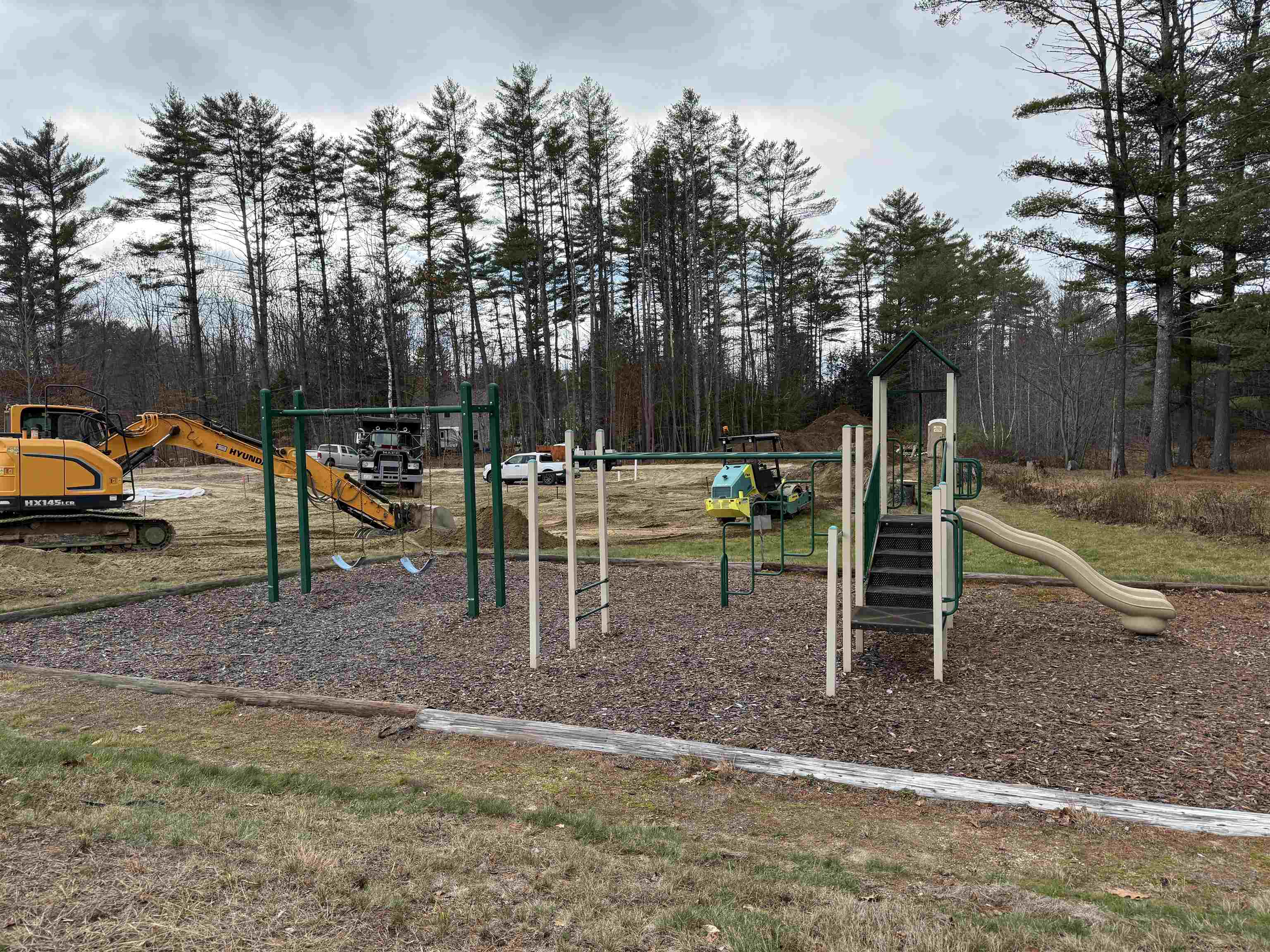 27 Woodland Way, Plymouth, NH 03264