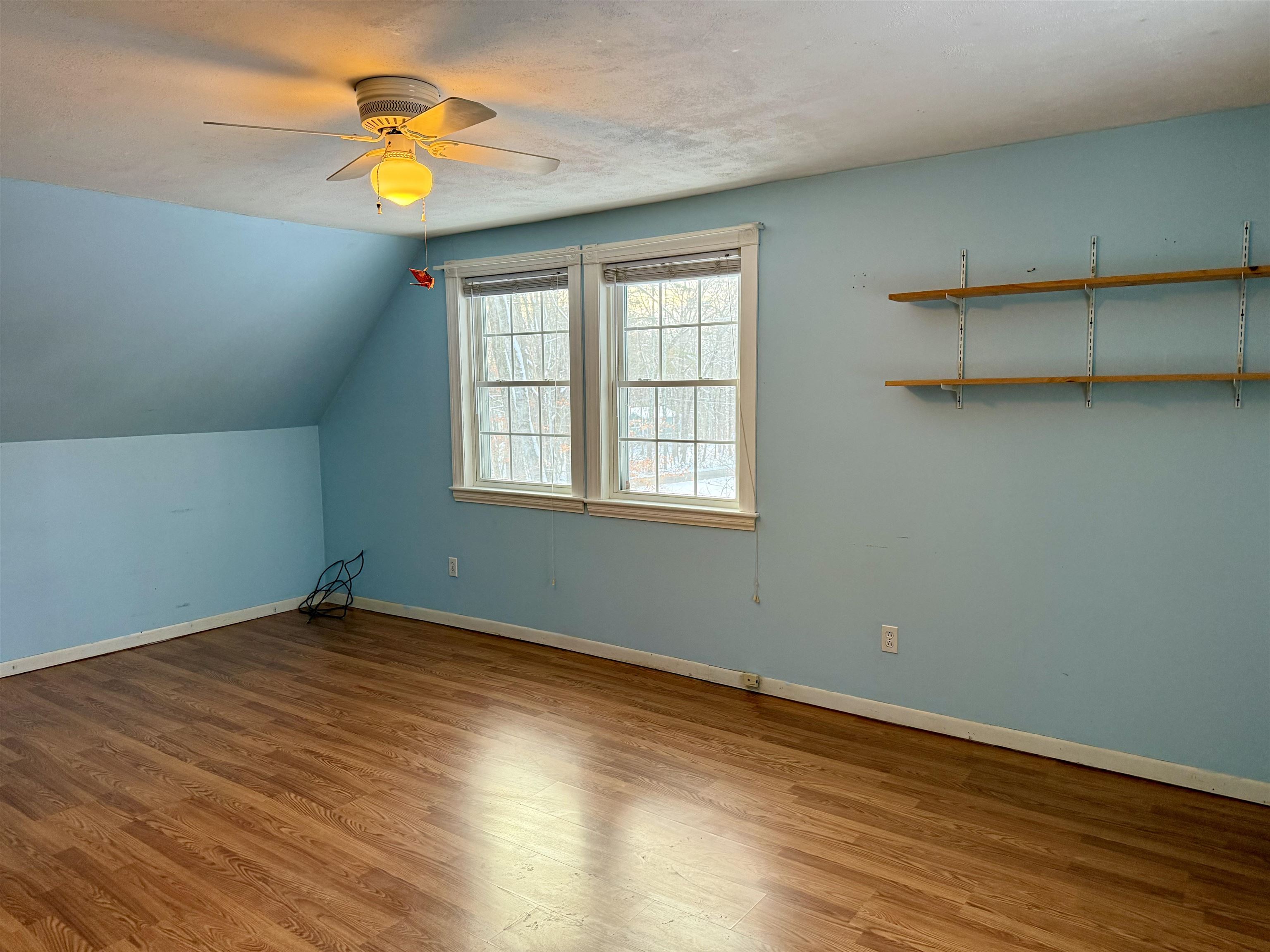 29 Quaker Ln, Barrington, NH 03825