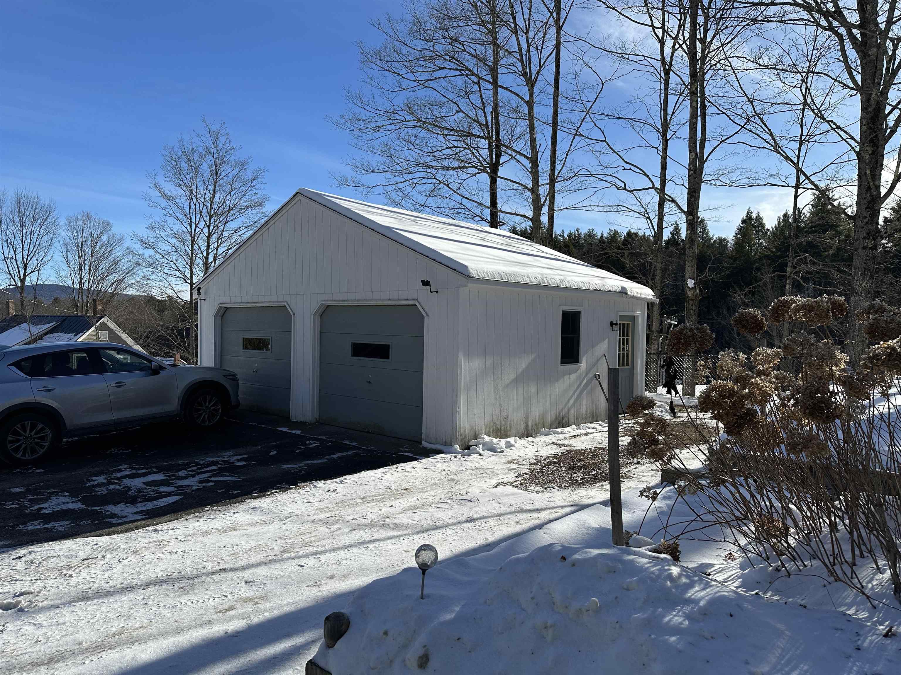 22 Altemont St, Peterborough, NH 03458