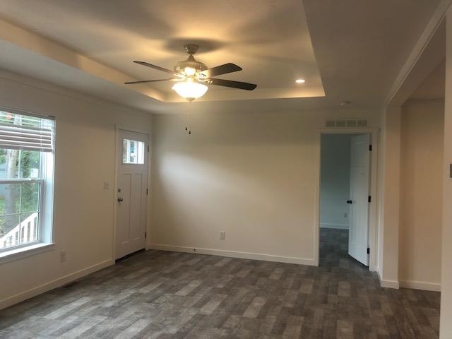 18 Madison Dr, Hampstead, NH 03841