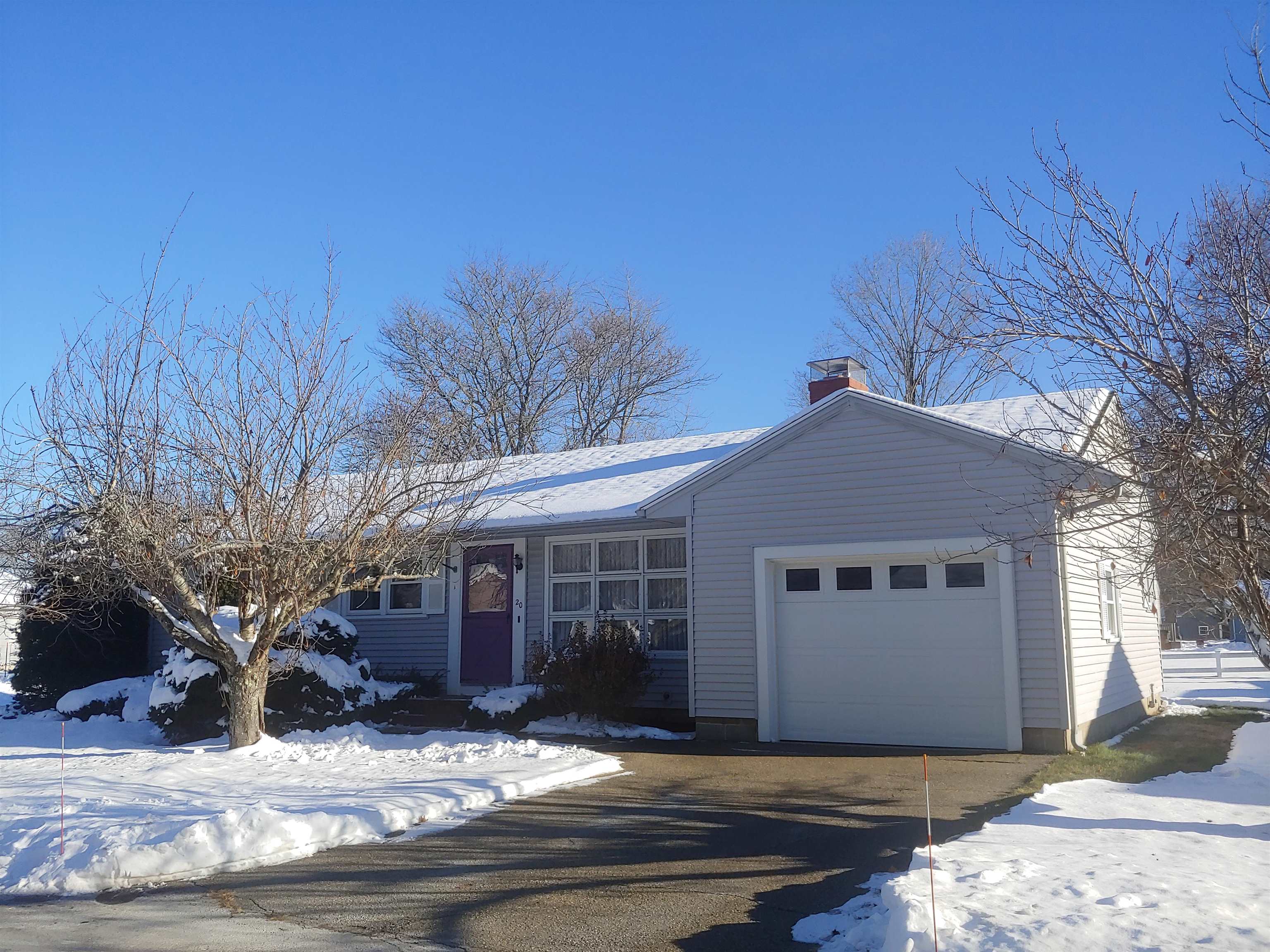 20 Lil Nor Ave, Somersworth, NH 03878