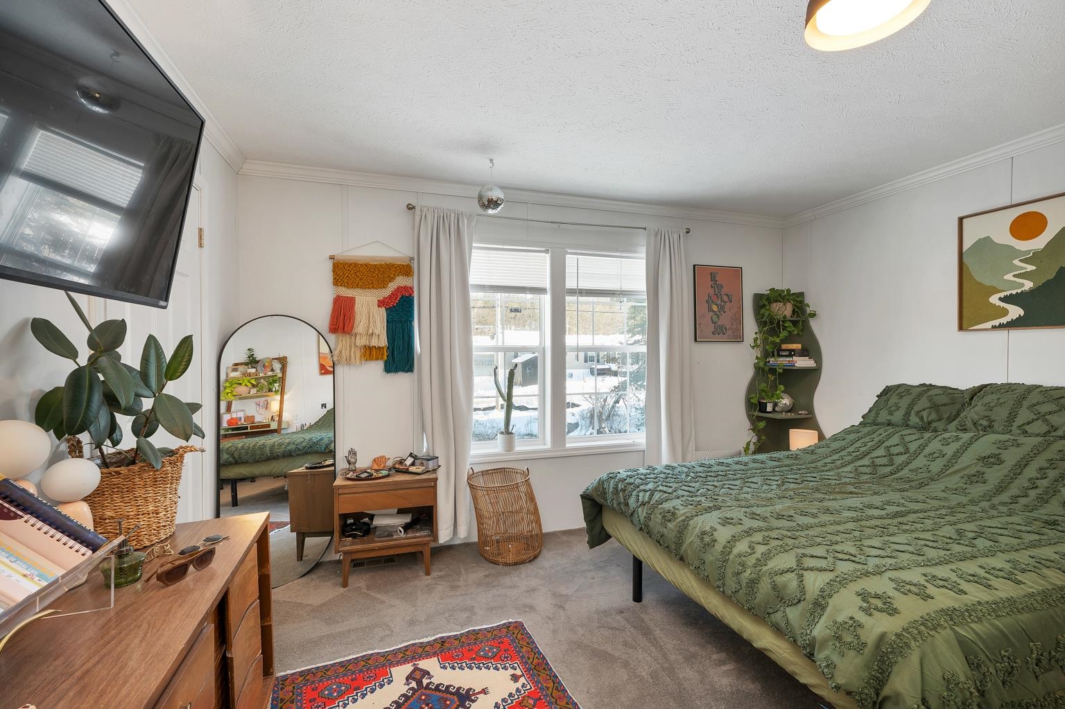 23 Dartmouth Cir, Newmarket, NH 03857