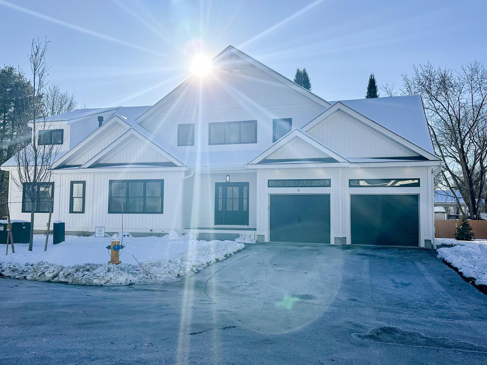 15 Little River Rd, Exeter, NH 03833