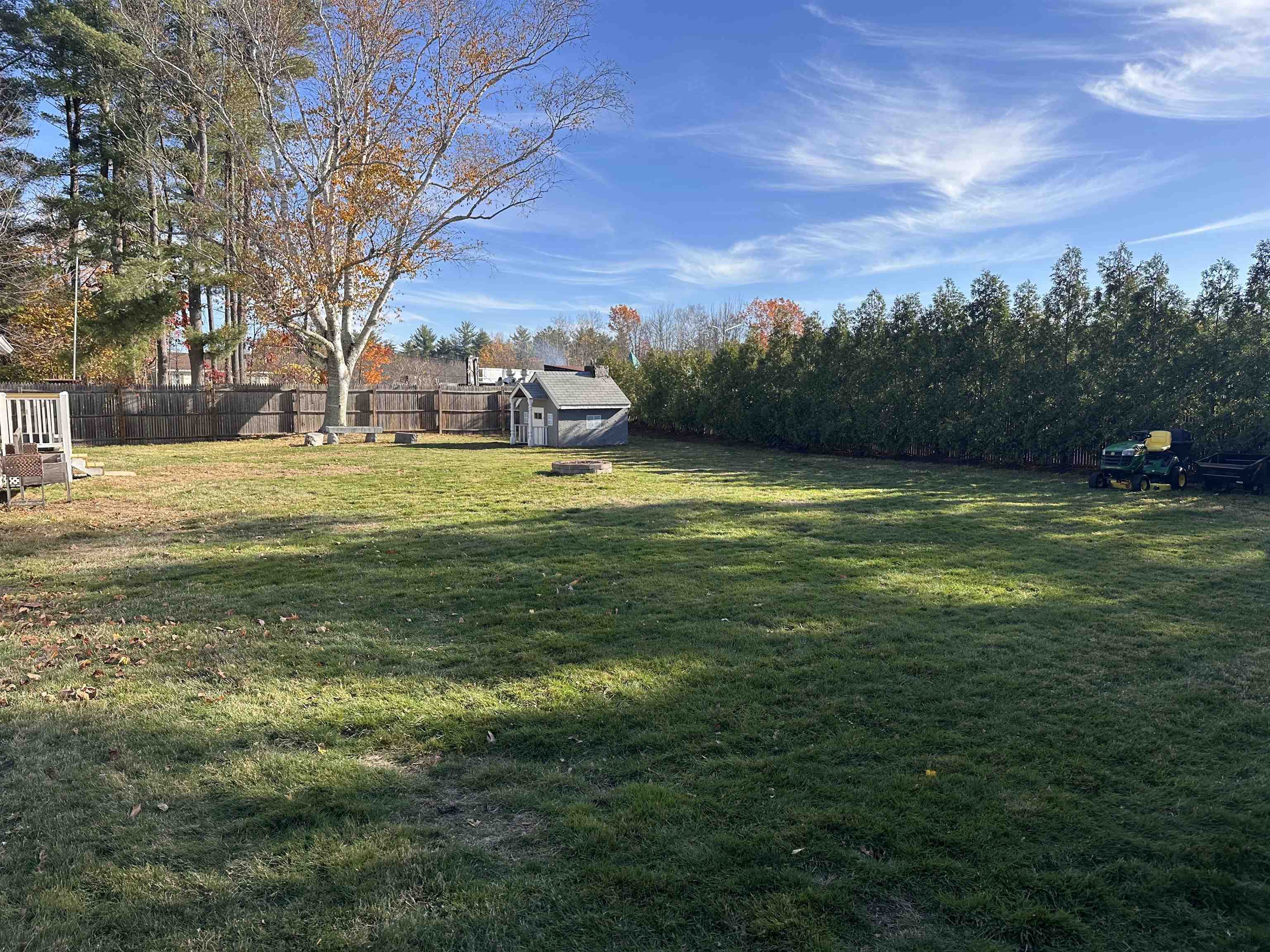 17 Walton Rd, Plaistow, NH 03865