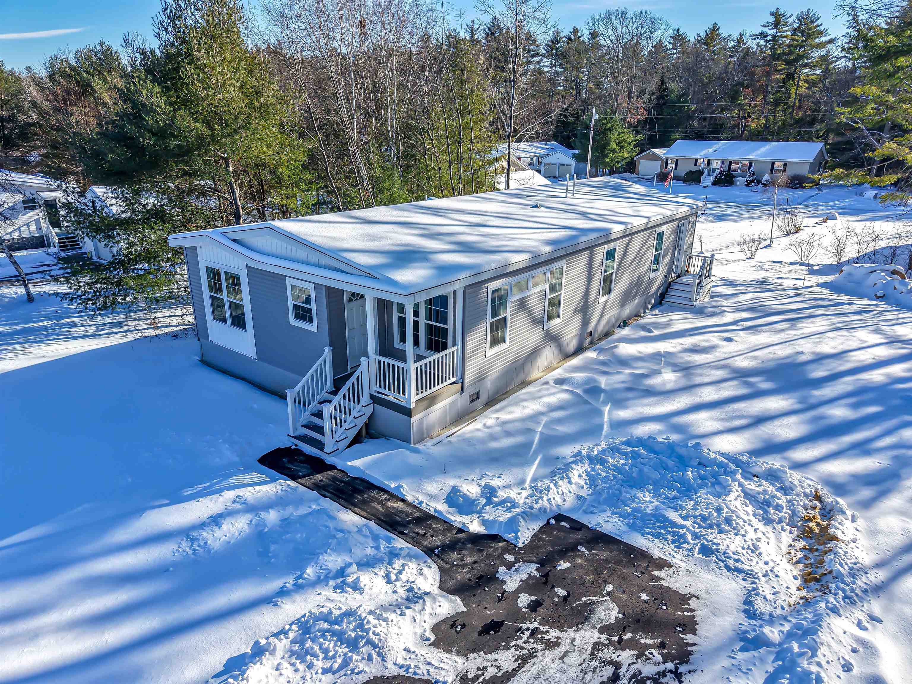 93 Osprey Rd, Alton, NH 03809-5067