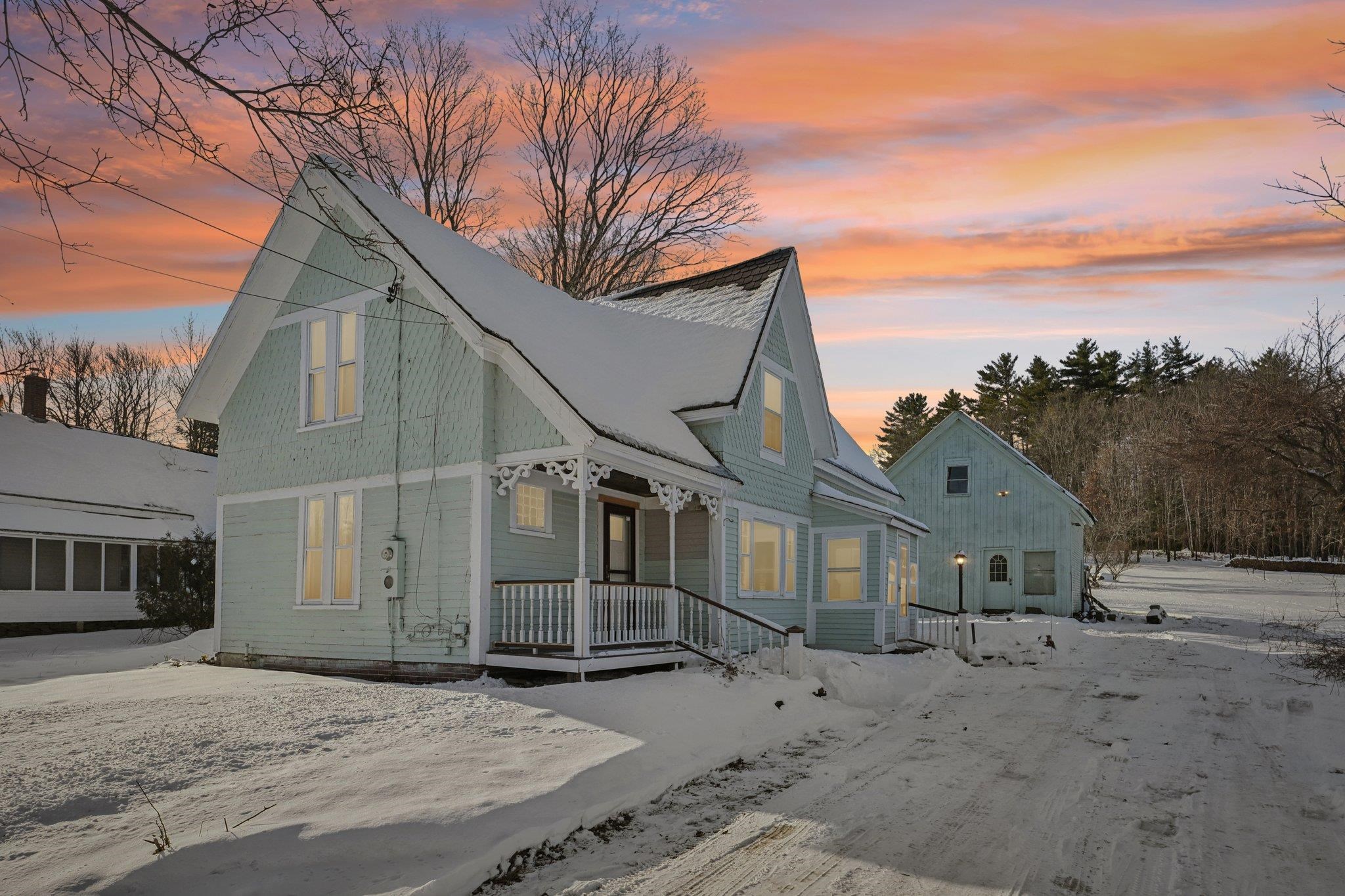 23 Sandown Rd, Fremont, NH 03044