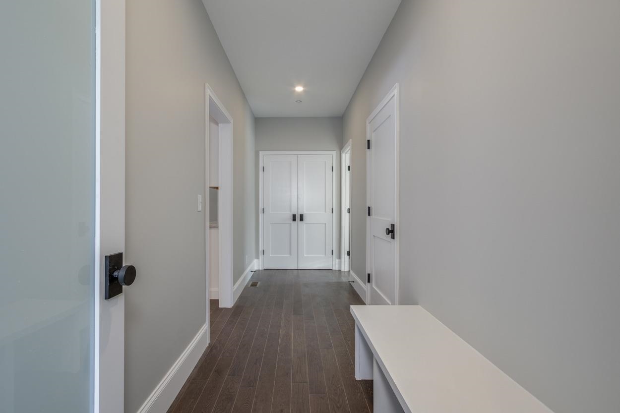 2 Deer Rn, East Kingston, NH 03827