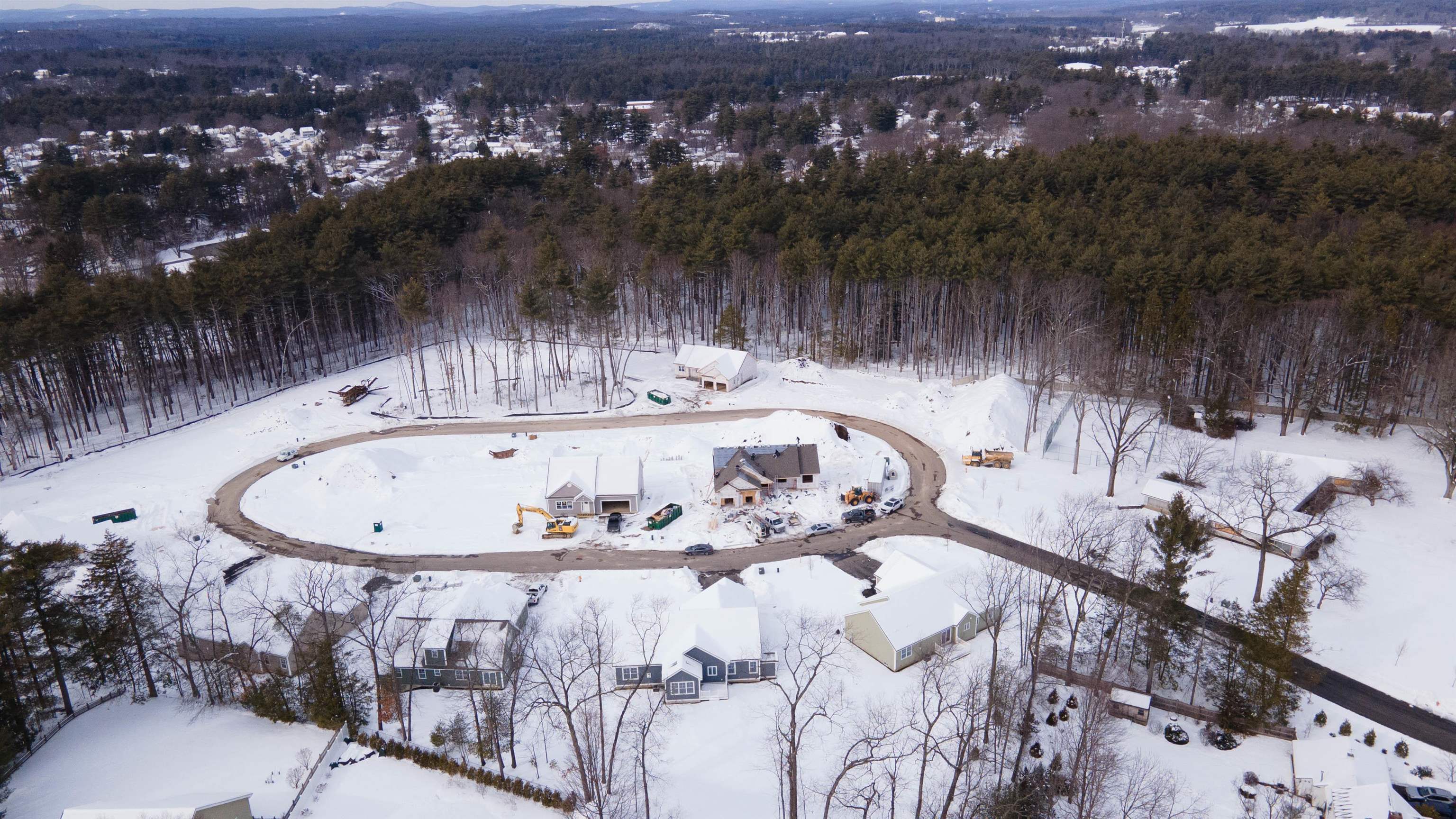 16 Juliana Ave, Nashua, NH 03064