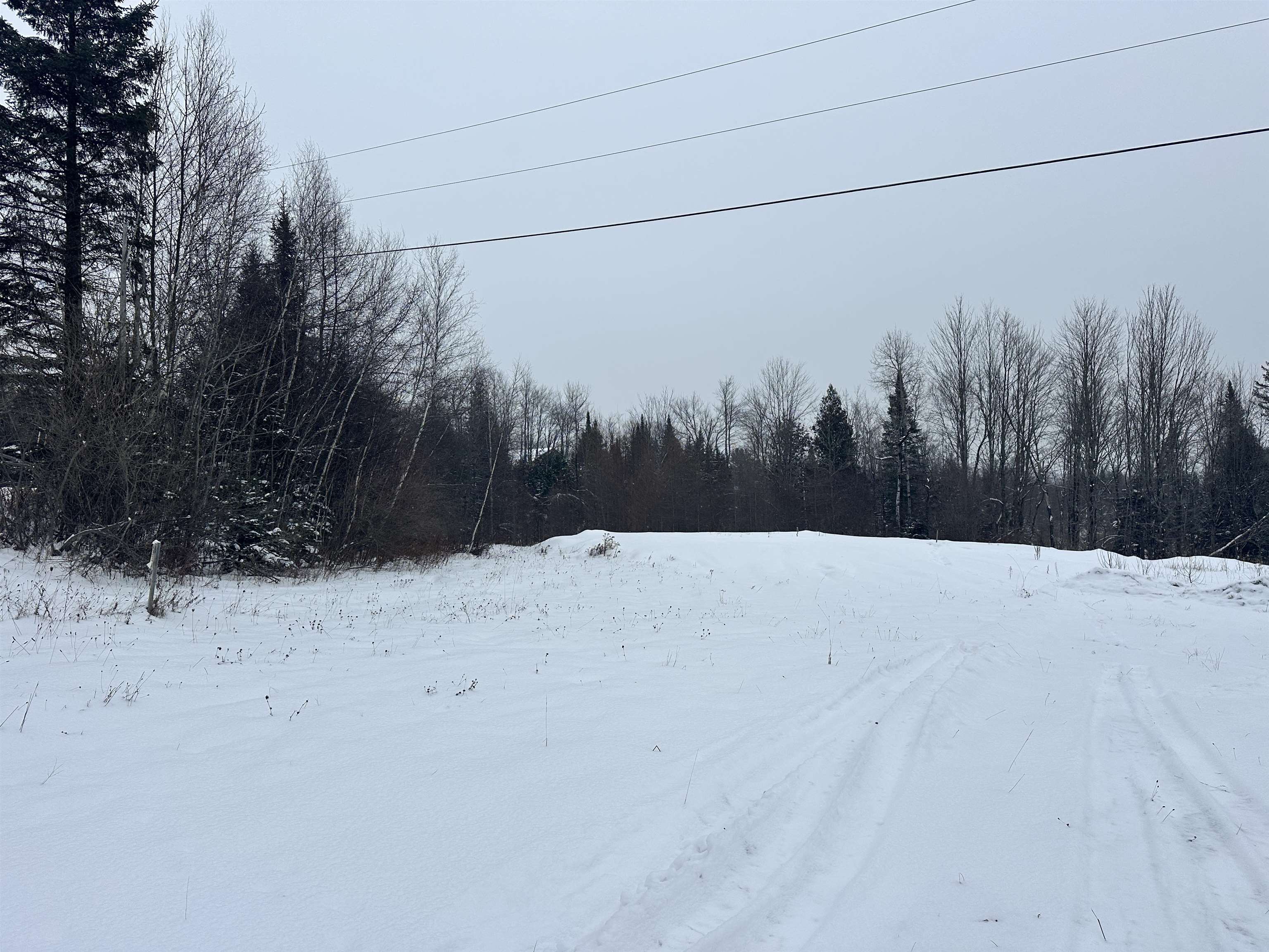 979 Center Road — 4