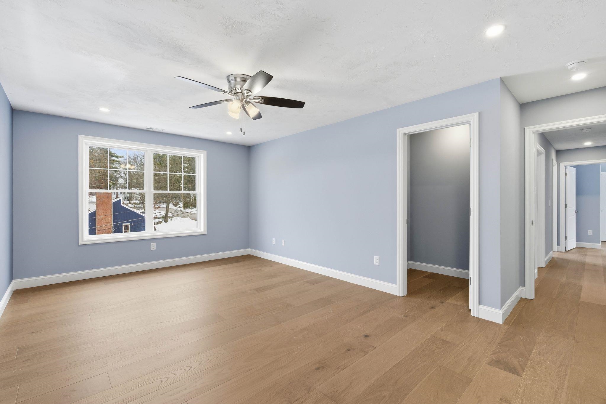 9 Michelle Dr, Nashua, NH 03062