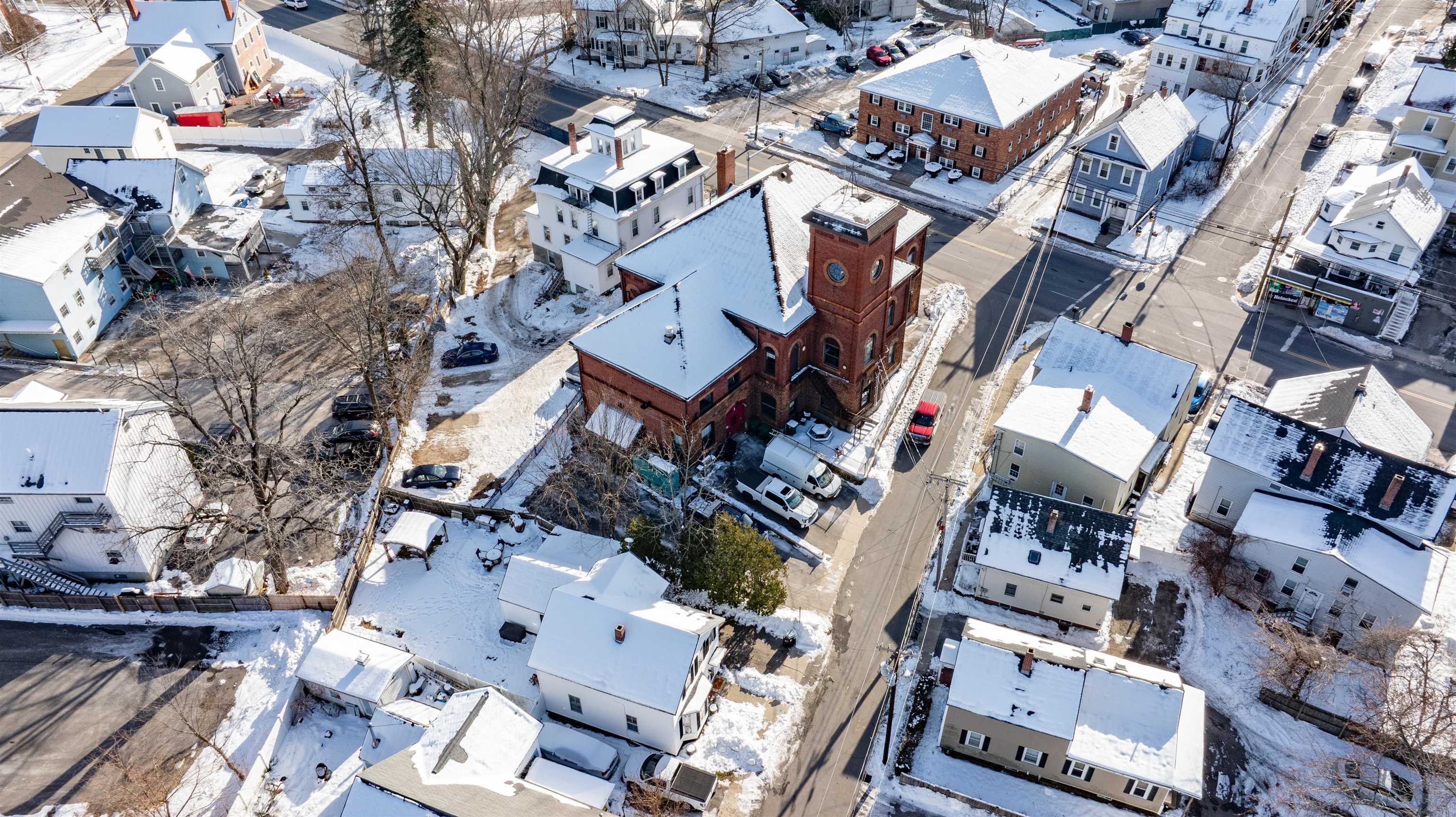 5 Merrimack St, Nashua, NH 03064