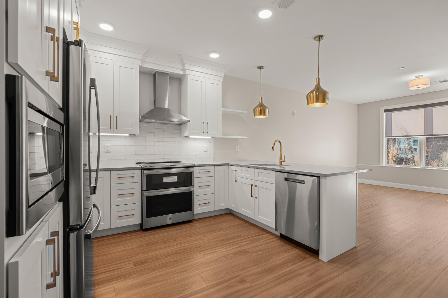 99 Foundry Pl, Portsmouth, NH 03801