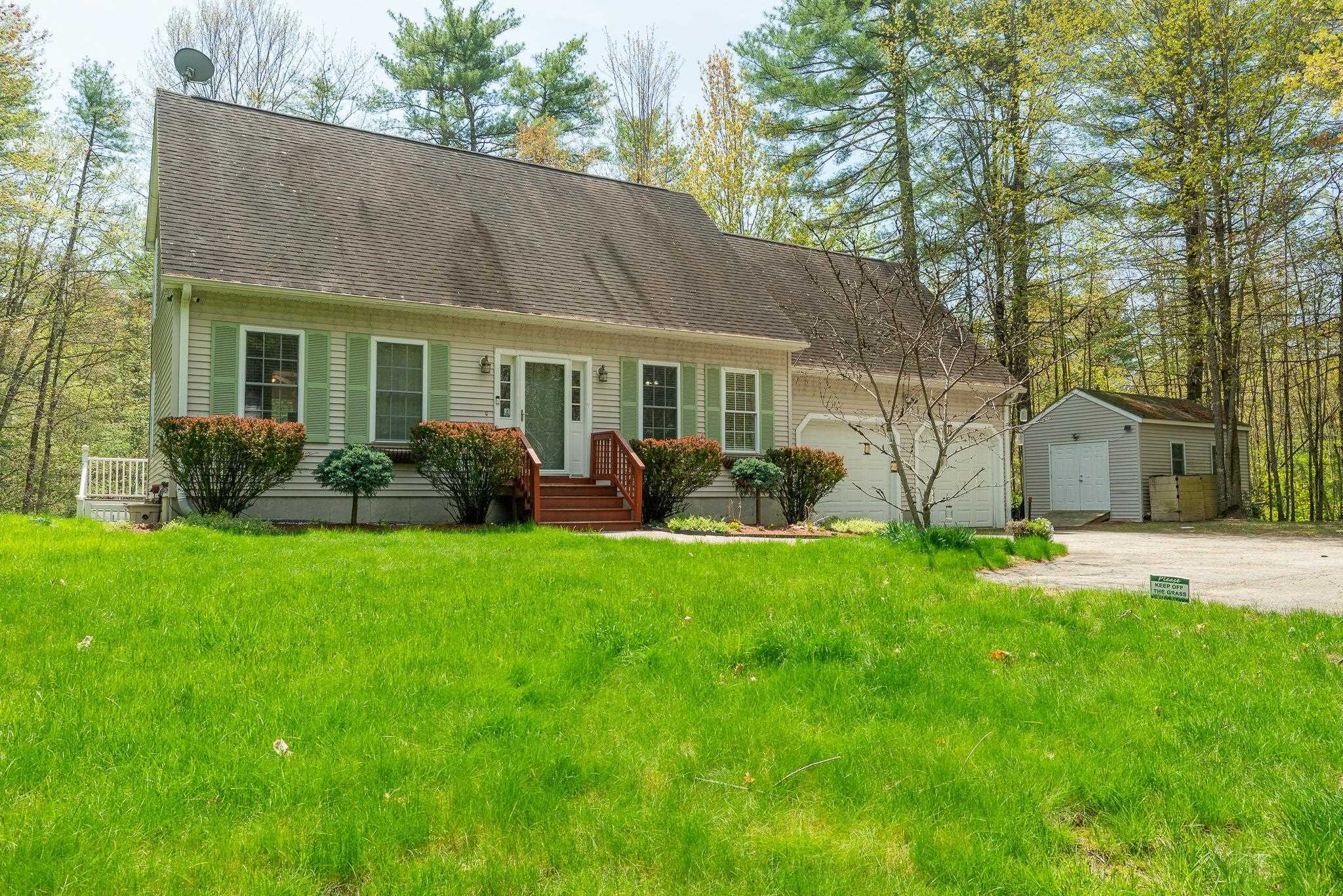 2 Alex Ct, Somersworth, NH 03878
