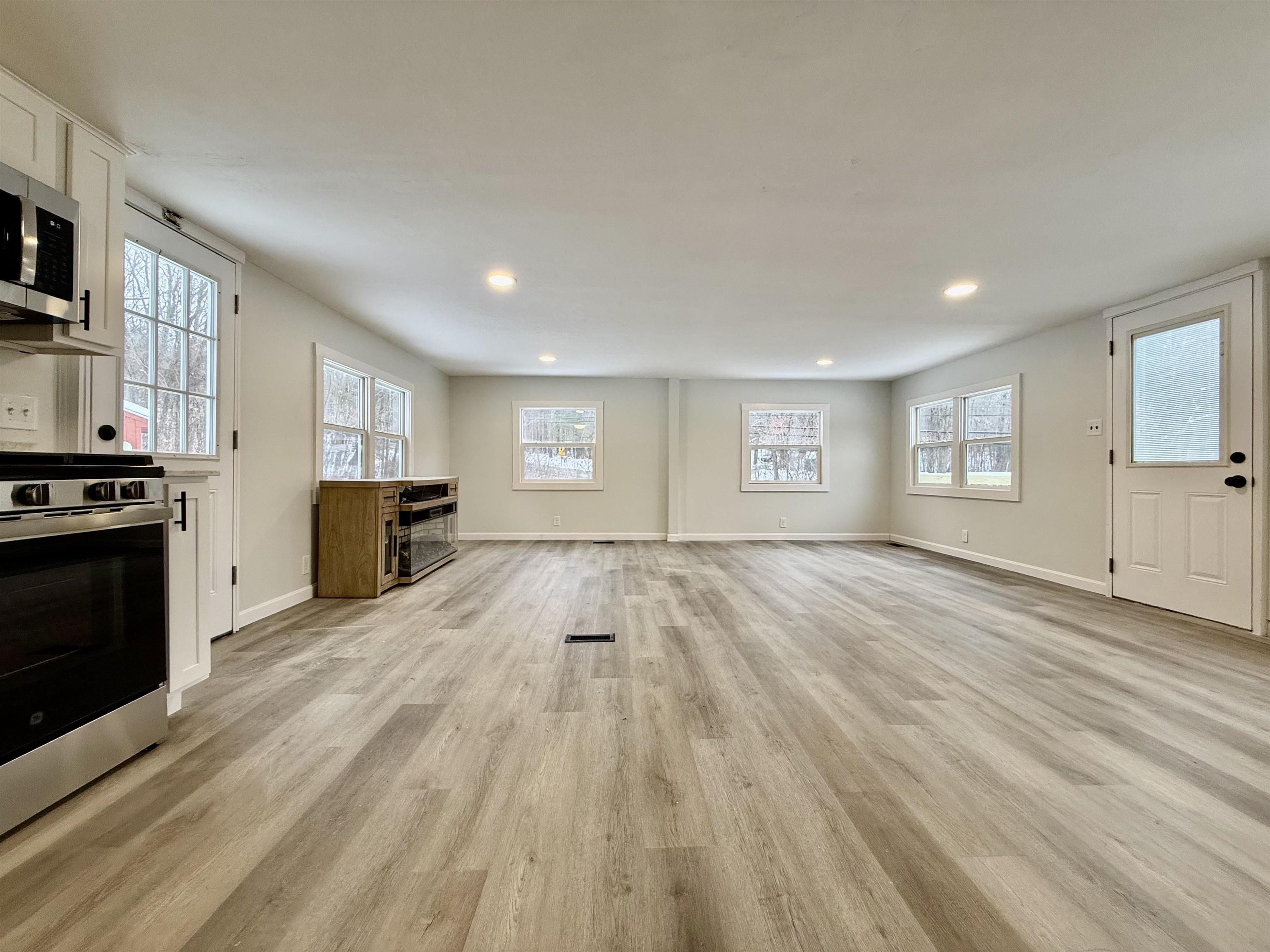 201 Parade Rd, Meredith, NH 03253