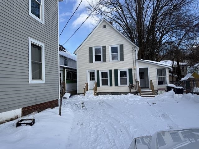 5 Evans Ct, Franklin, NH 03235