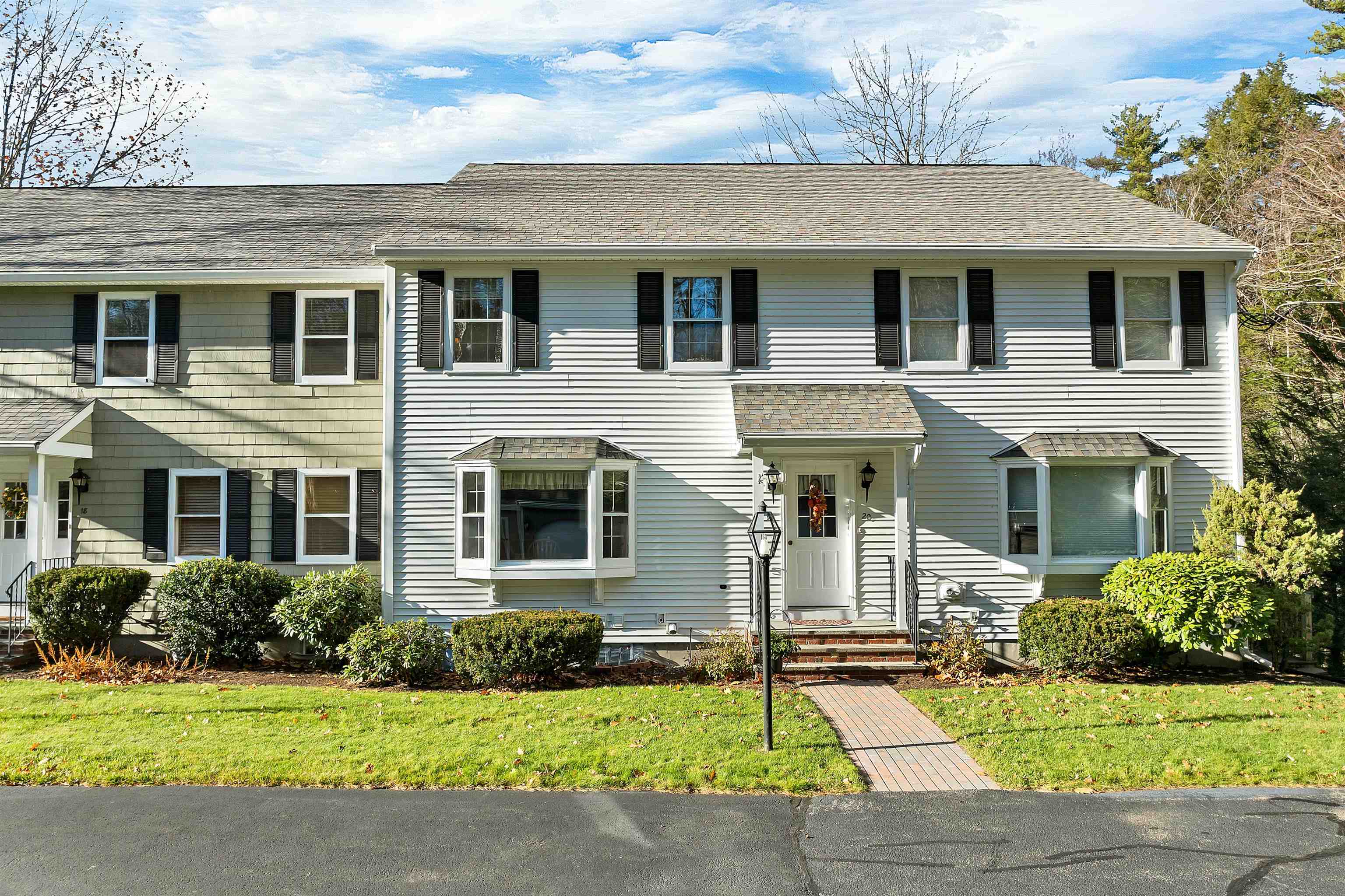 39 Harbor Way, Wolfeboro, NH 03894