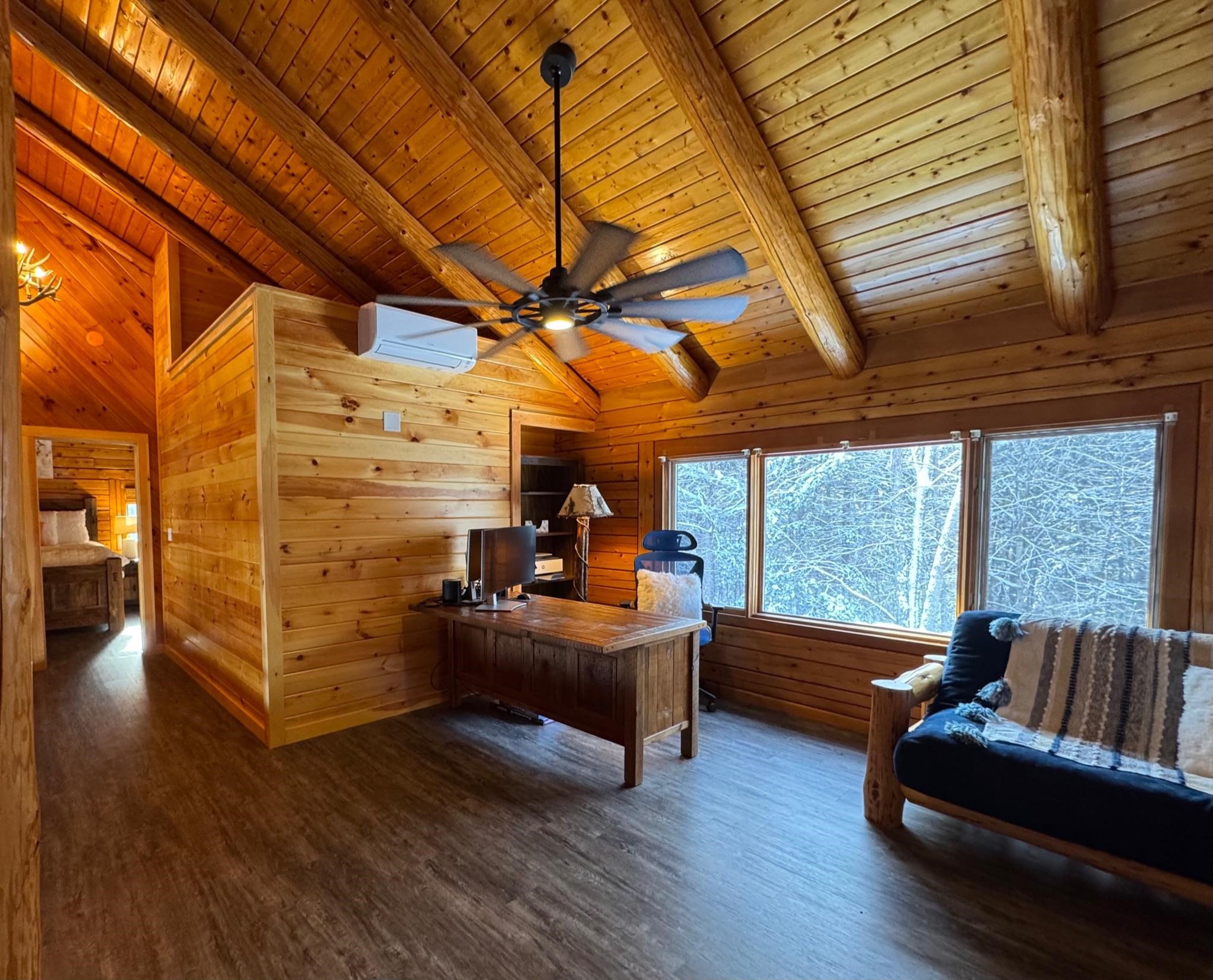 42 Chickadee Ln, Littleton, NH 03561