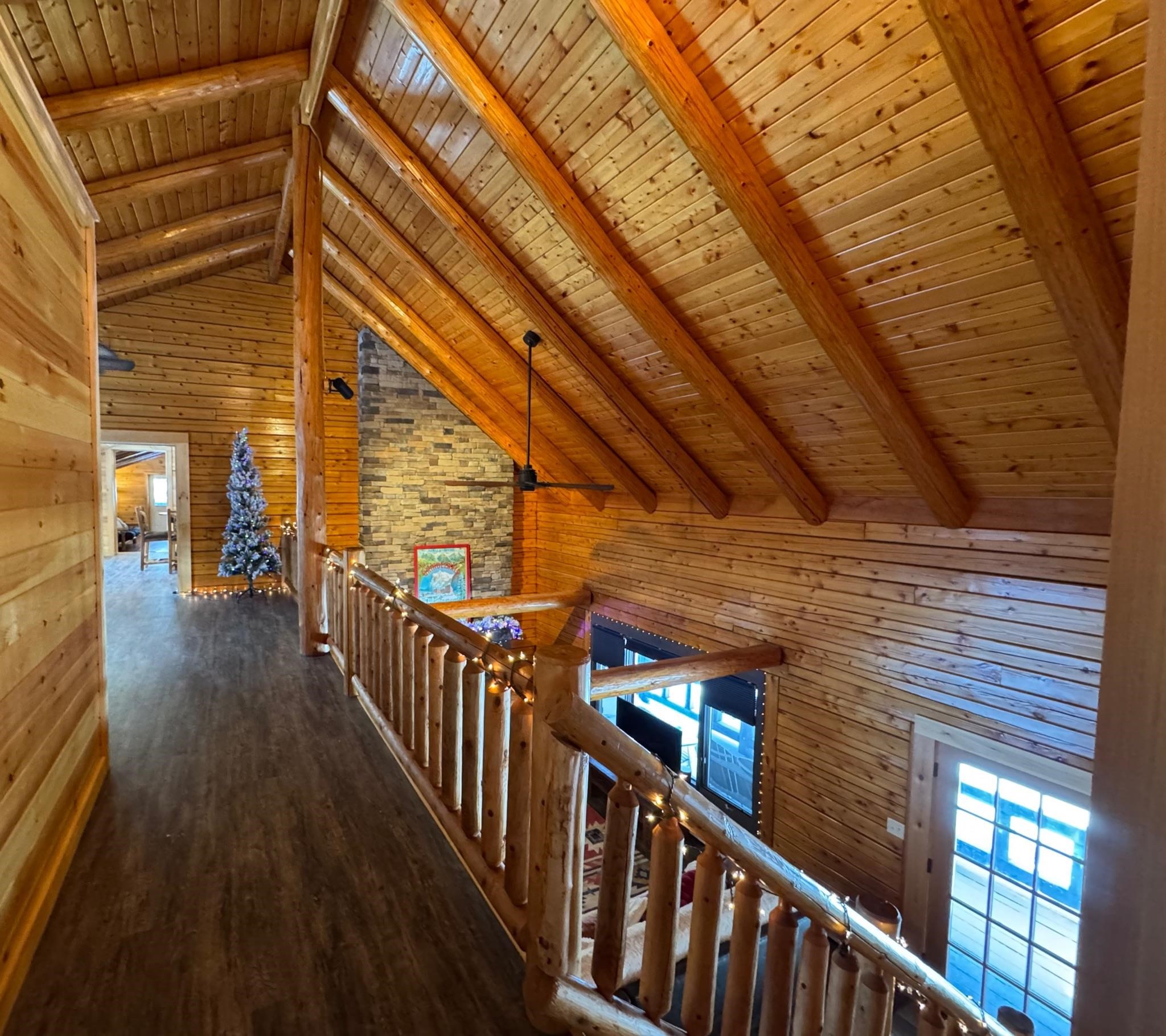 42 Chickadee Ln, Littleton, NH 03561