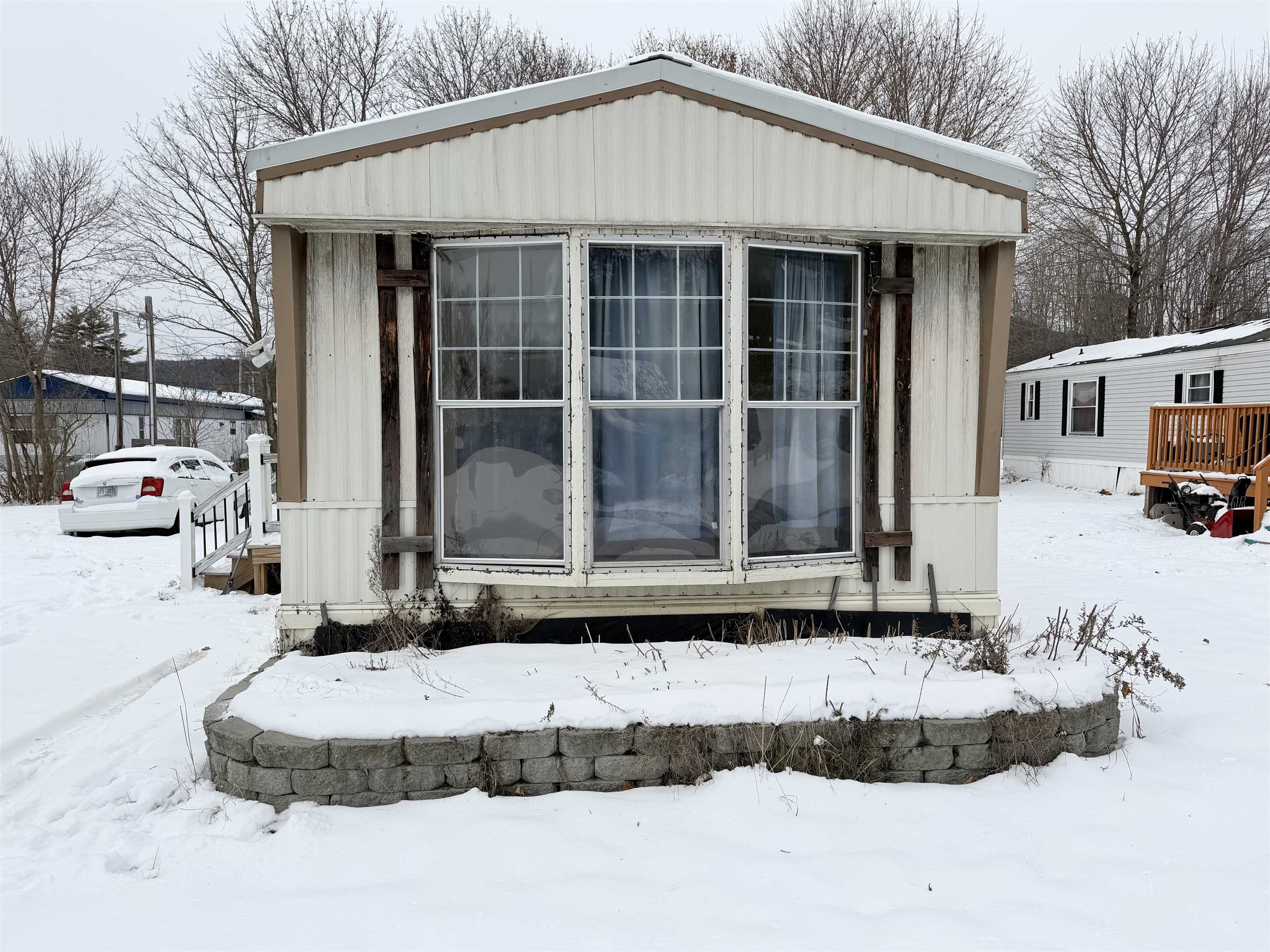 56 Daniels Dr, Enfield, NH 03748