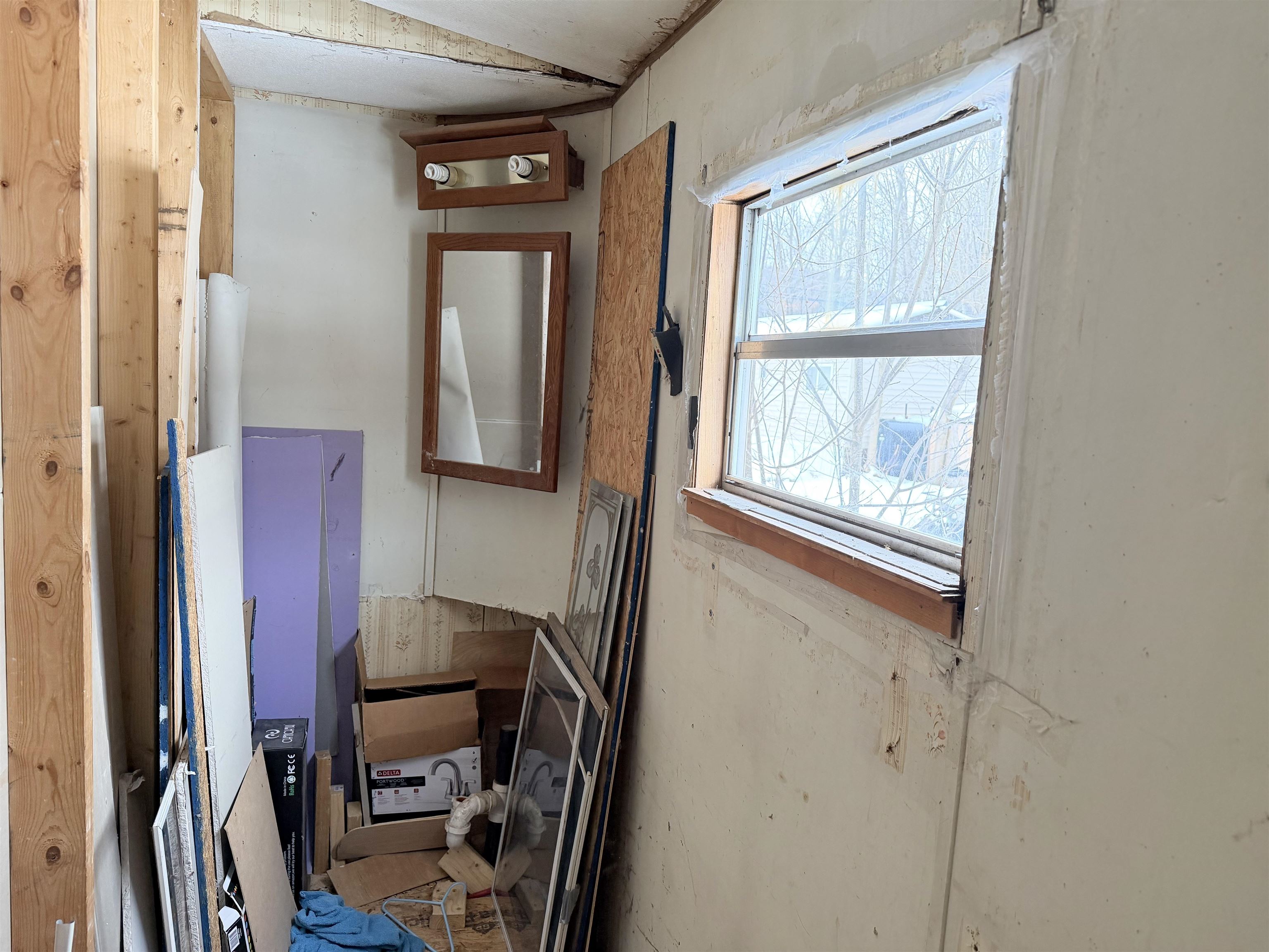 56 Daniels Dr, Enfield, NH 03748