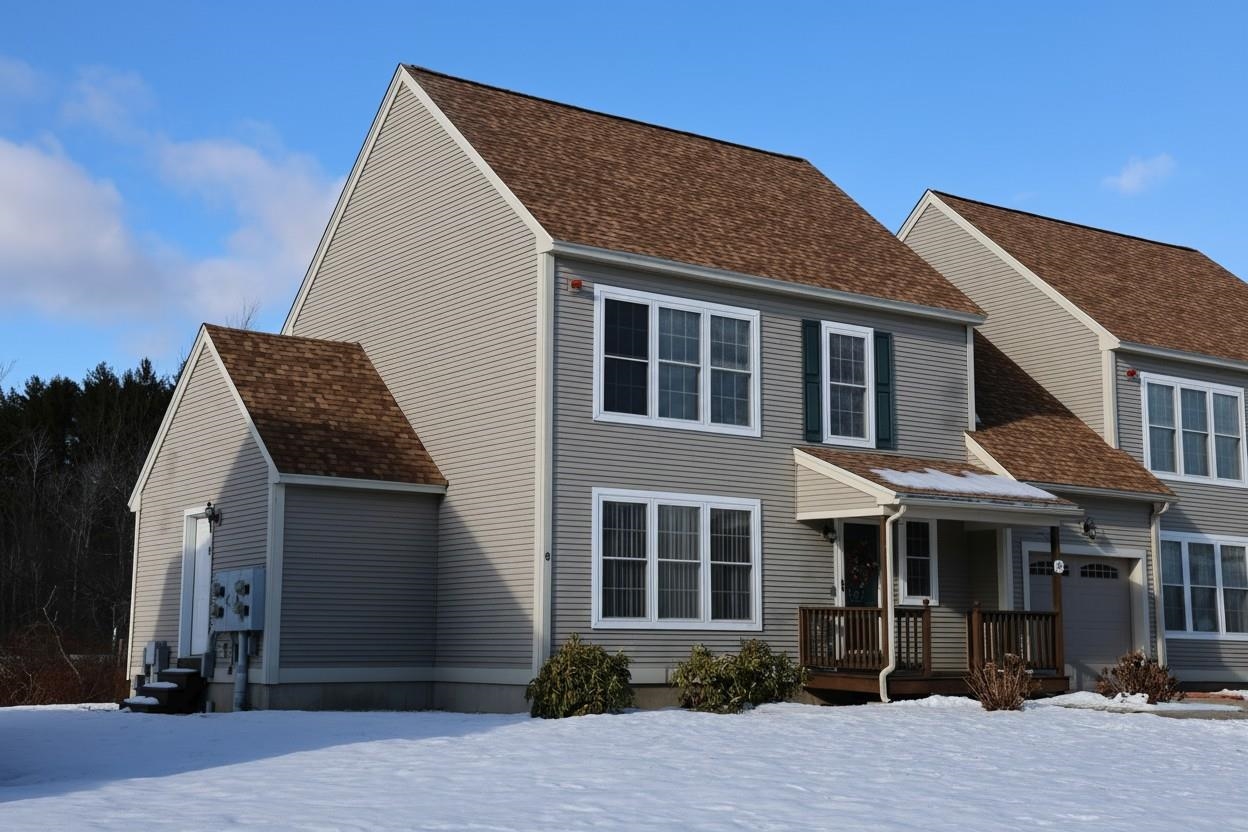 43 Abbey Rd, Brentwood, NH 03833