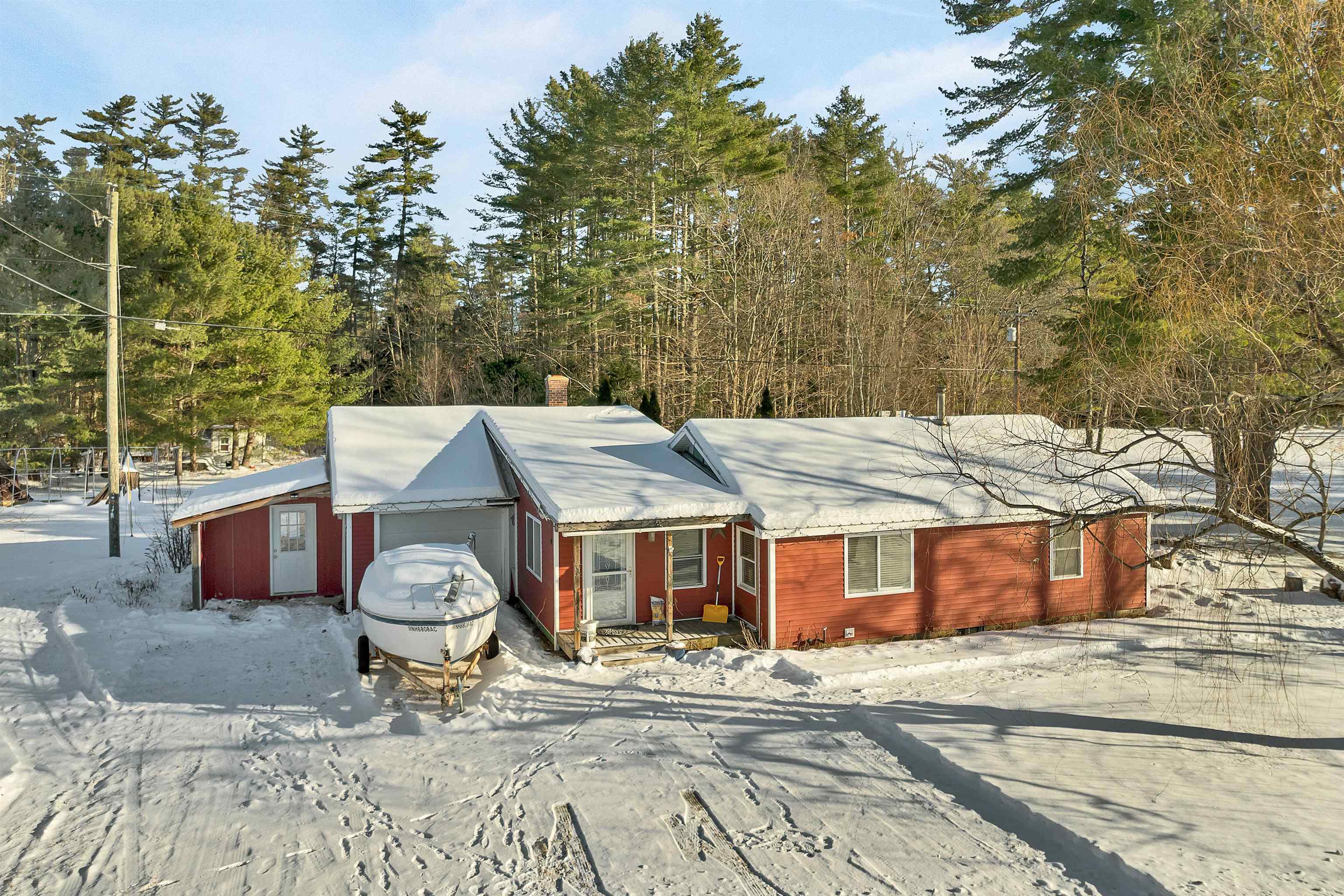 269 Tamworth Rd, Tamworth, NH 03886
