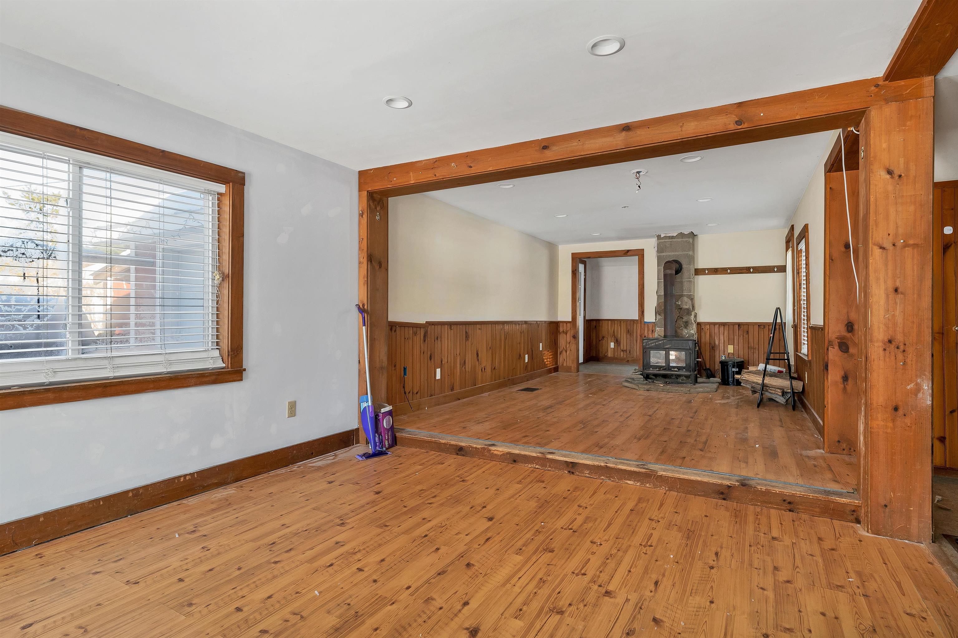 269 Tamworth Rd, Tamworth, NH 03886