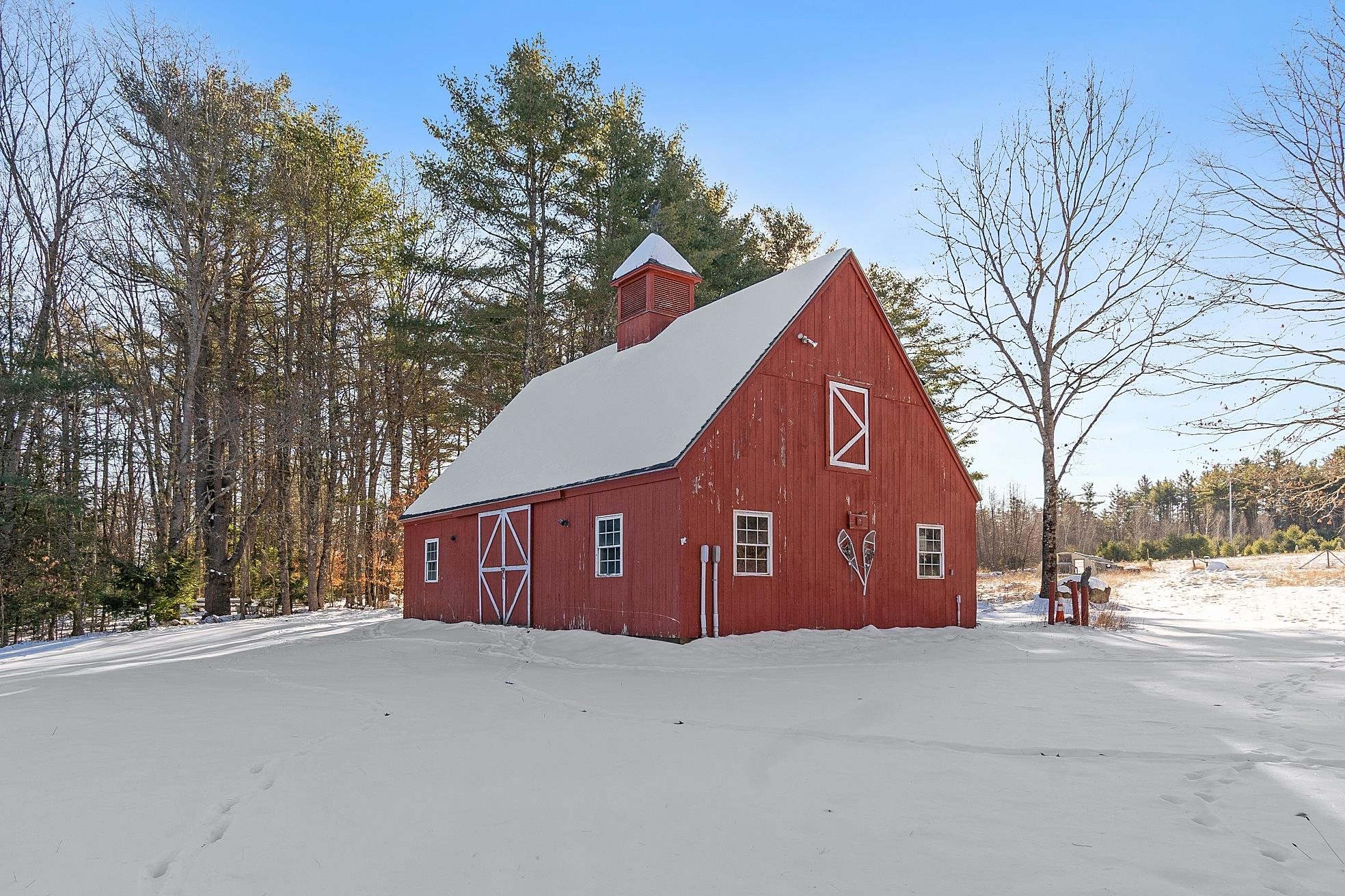 85 Pierce Rd, Fitzwilliam, NH 03447