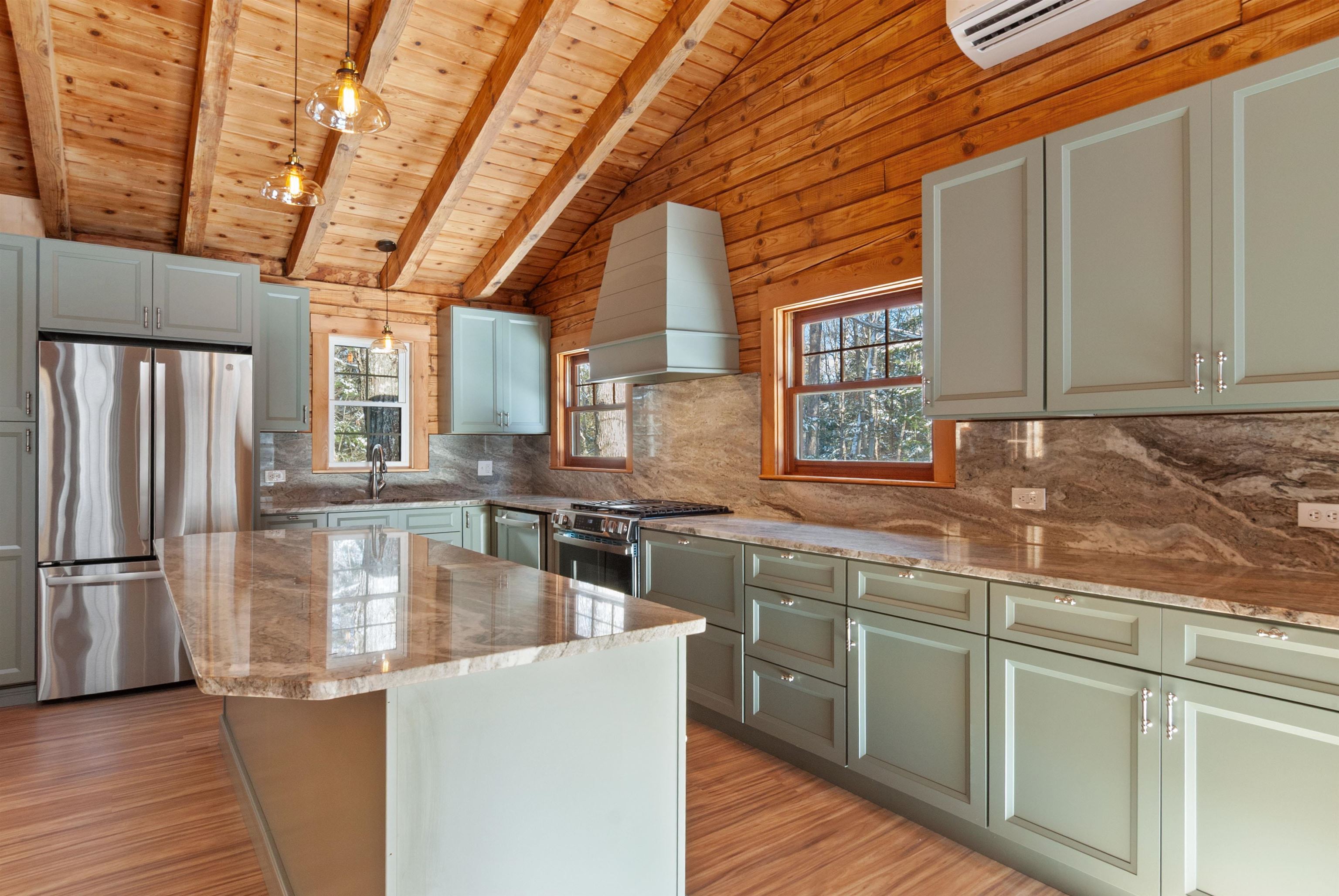 223 Water Village Rd, Ossipee, NH 03864