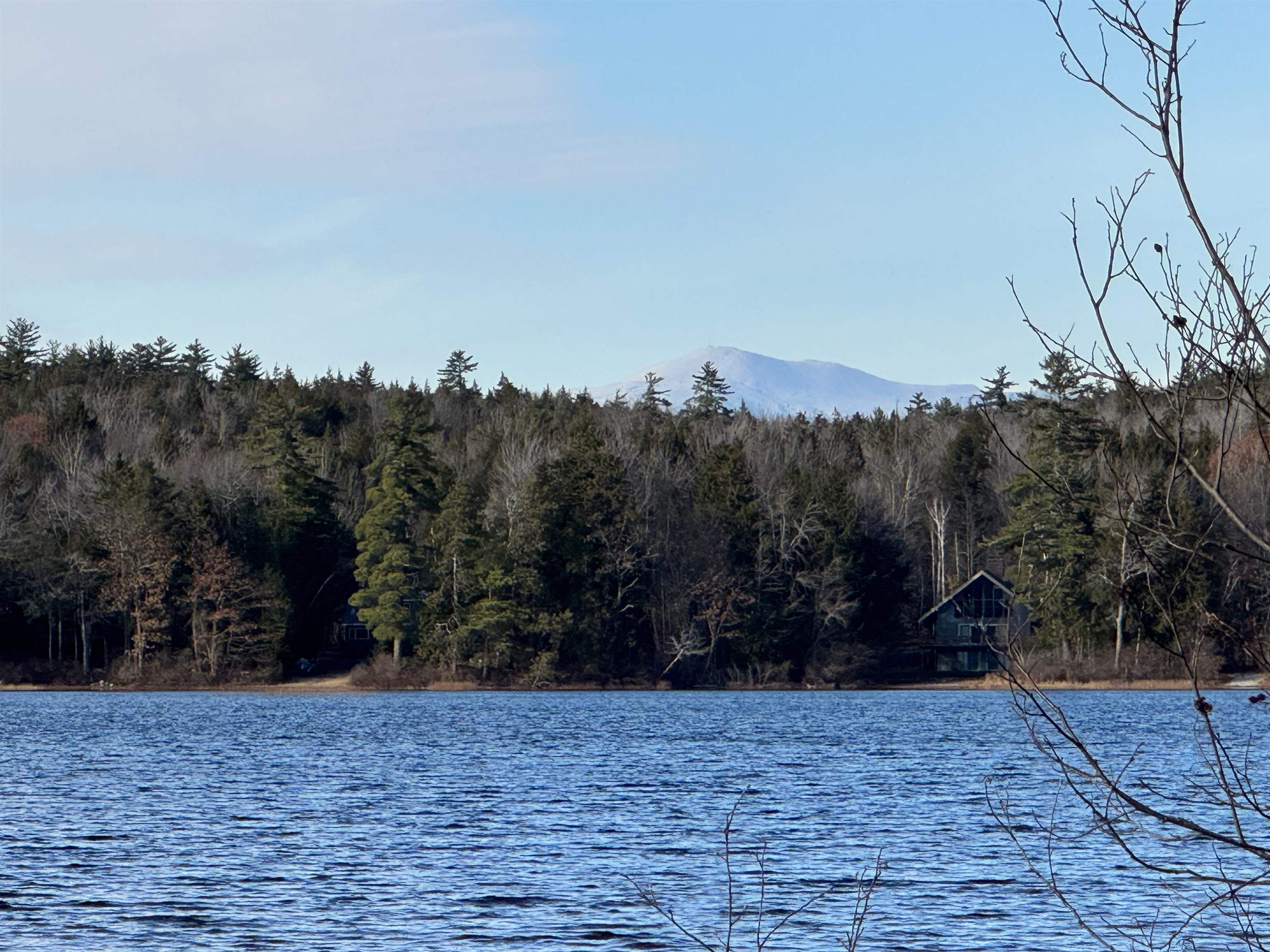 27 Island Dr, Madison, NH 03849