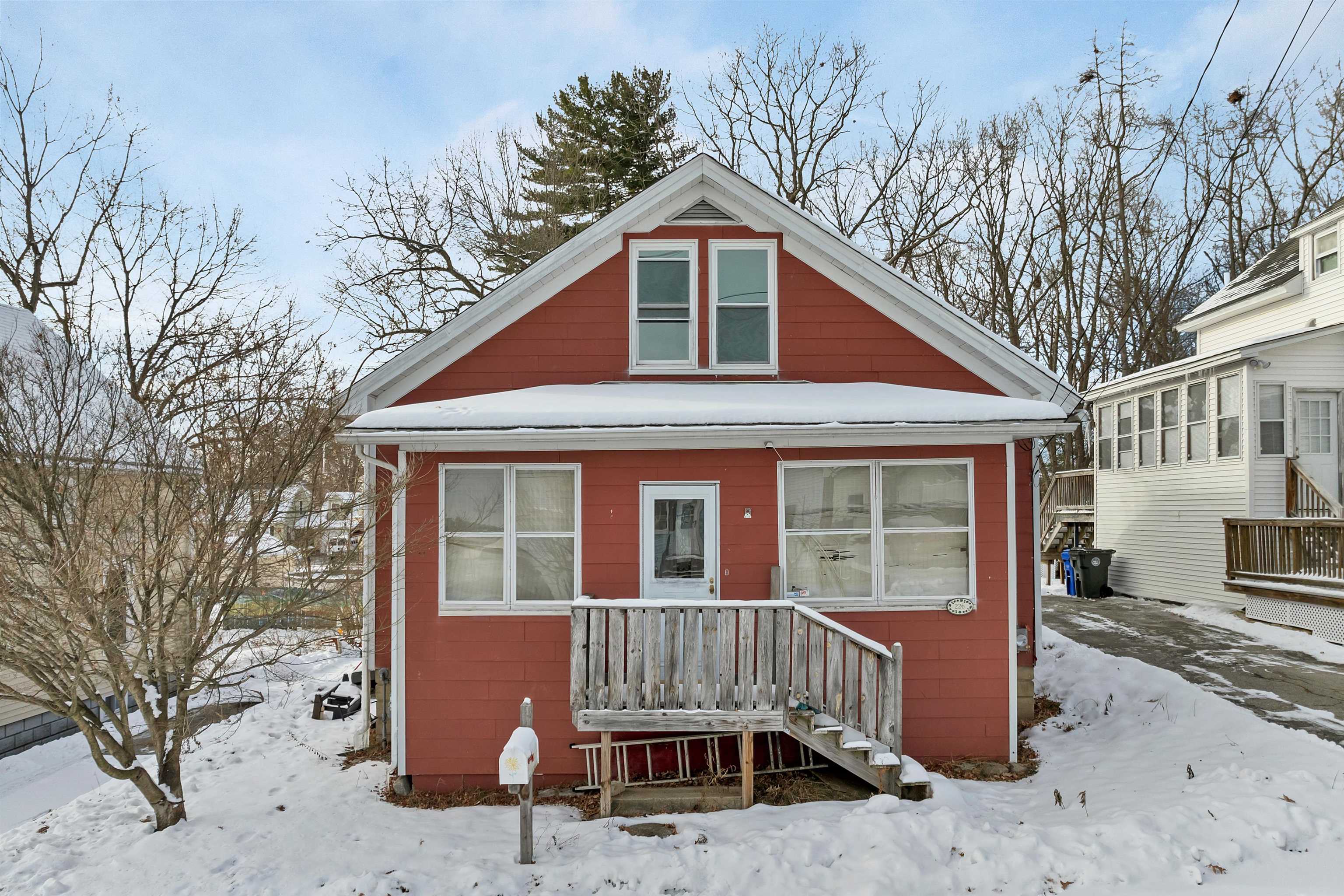 226 Lafayette St, Manchester, NH 03102