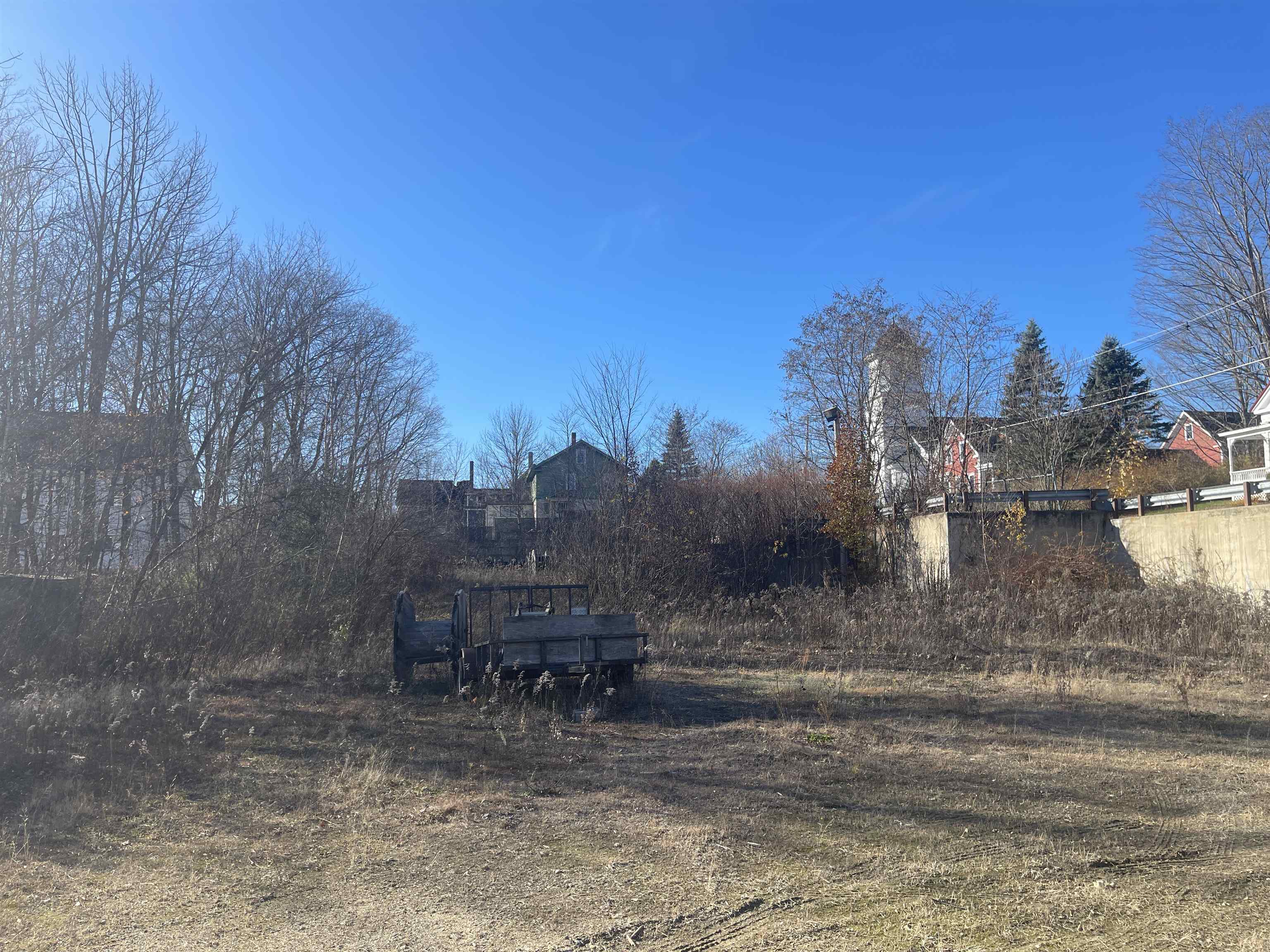 Grove St, Farmington, NH 03835