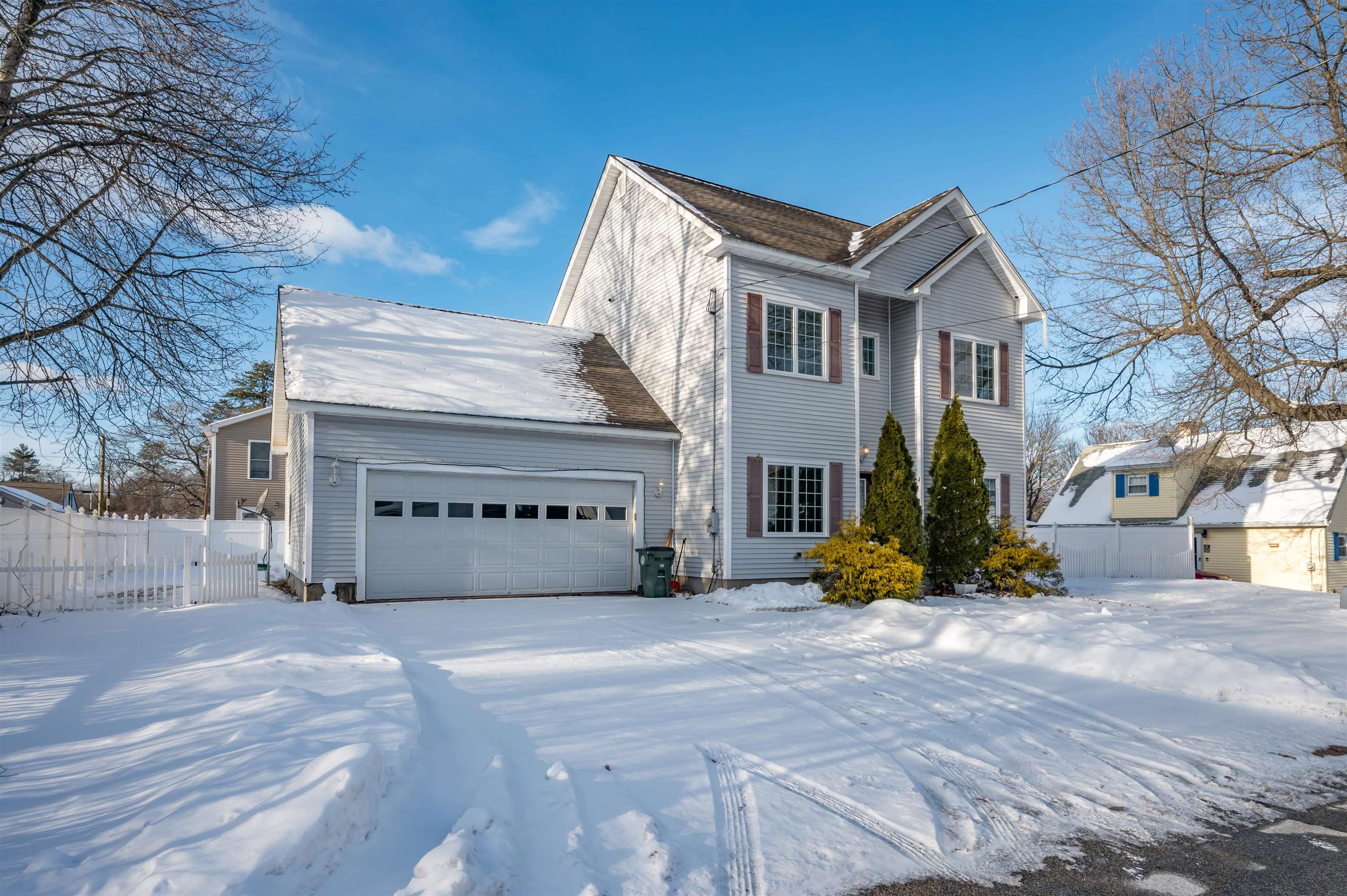 69 Patterson St, Manchester, NH 03102