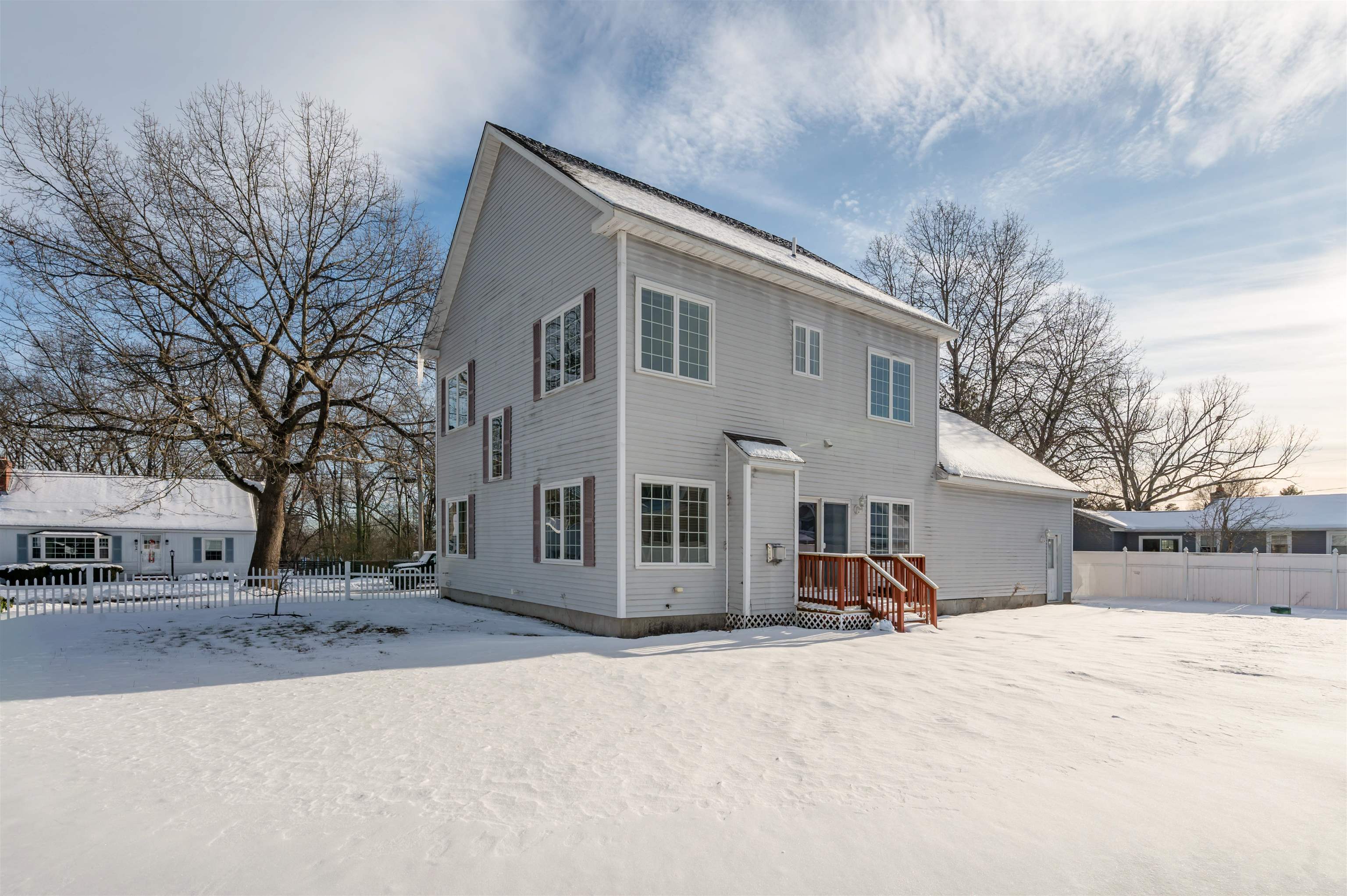 69 Patterson St, Manchester, NH 03102