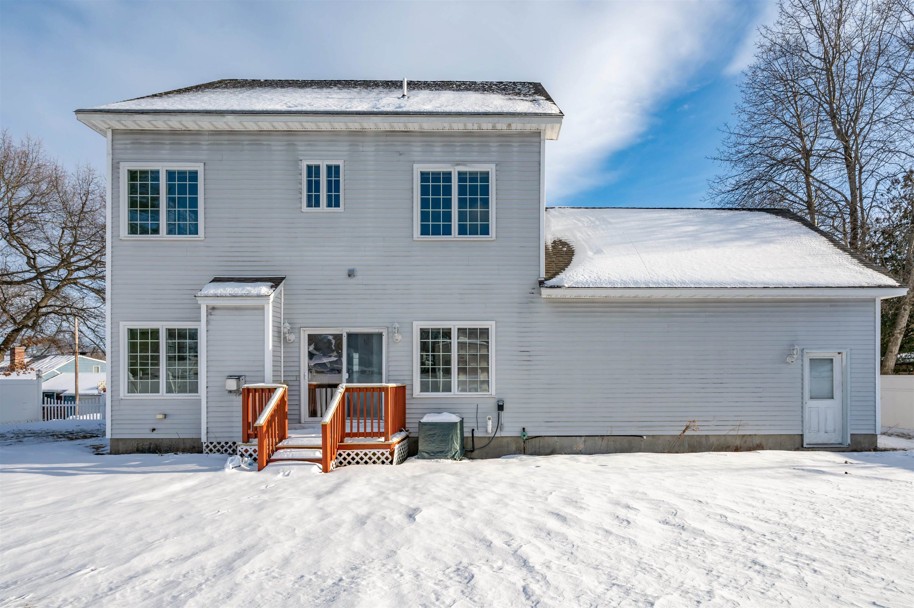 69 Patterson St, Manchester, NH 03102