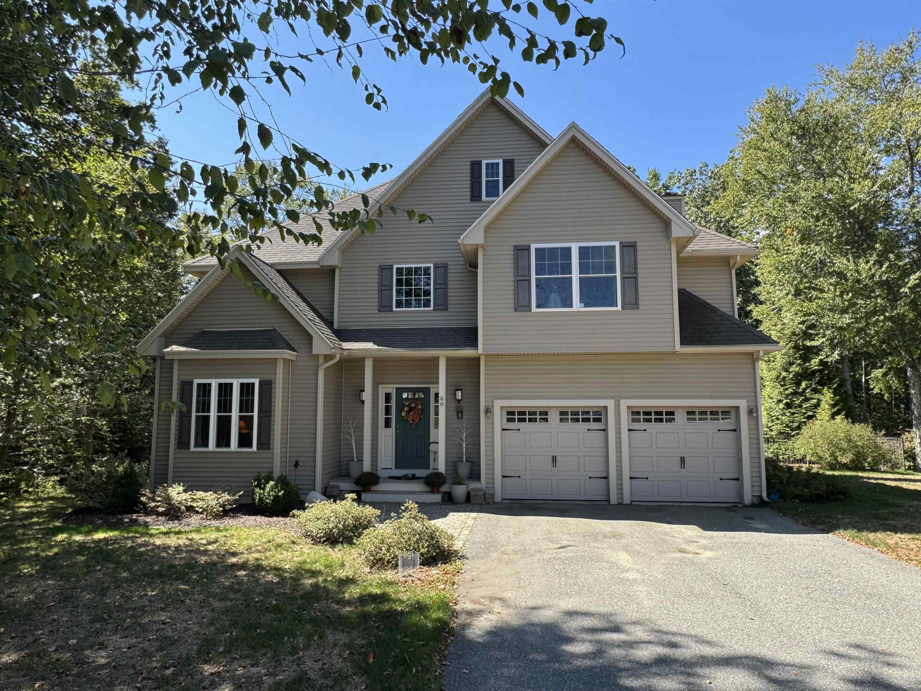 MLS 5072224: 60 Spruce Ridge Drive, Brentwood NH