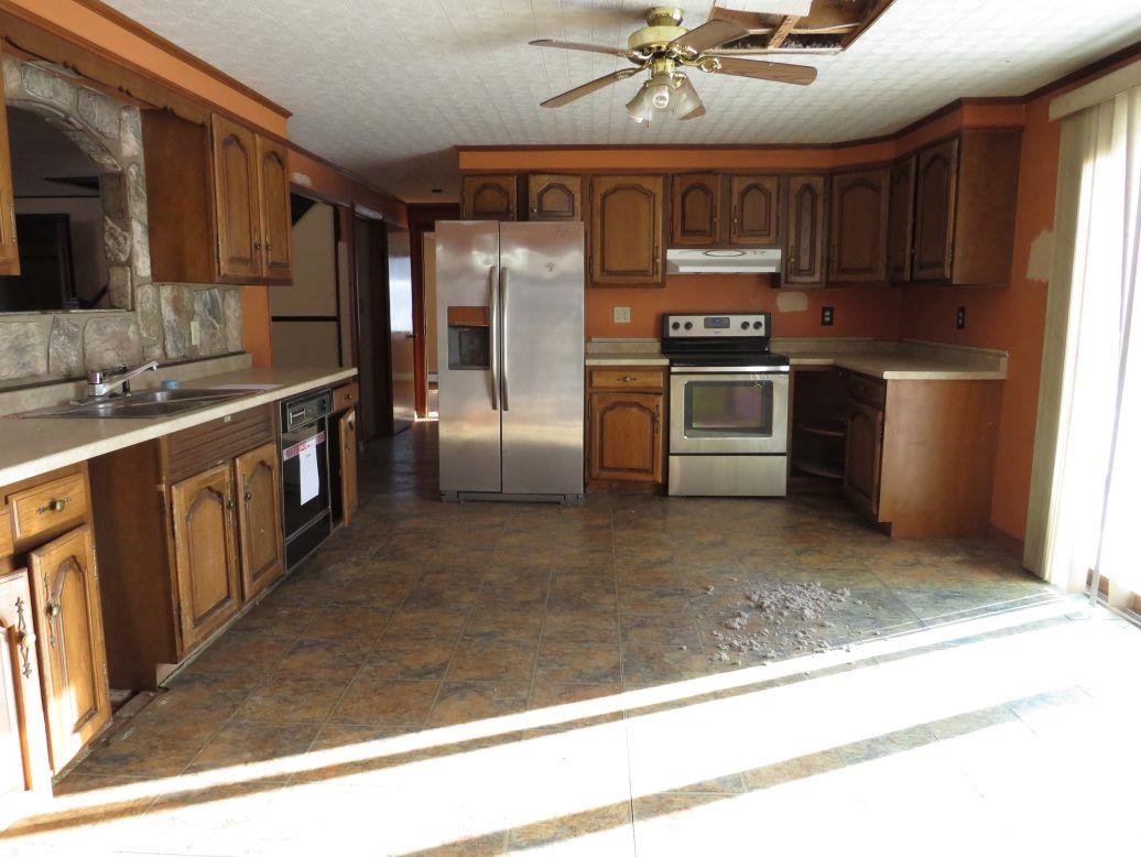 31 Williamson Ave, Berlin, NH 03570