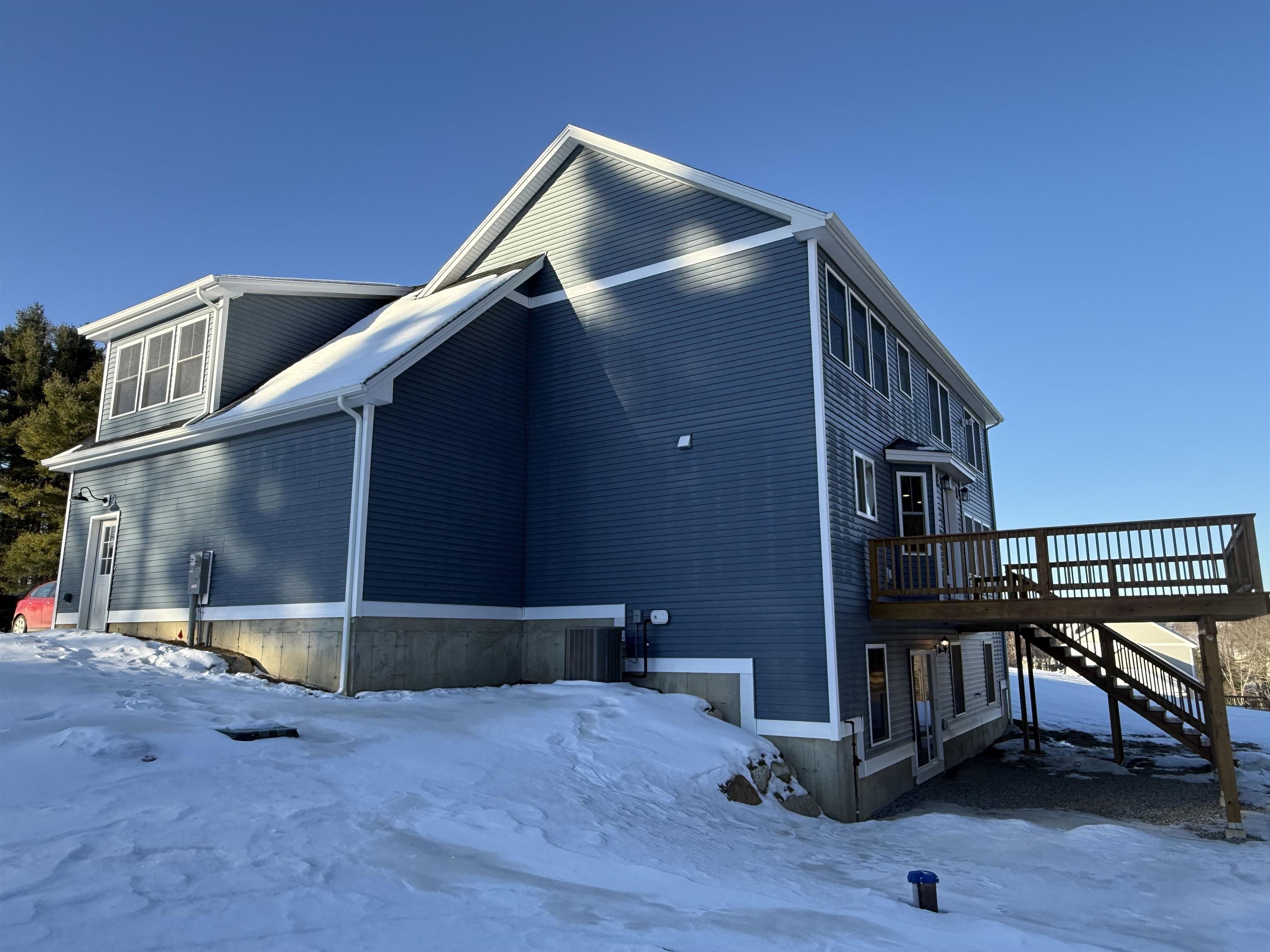 15 Nash Ln, Epsom, NH 03234