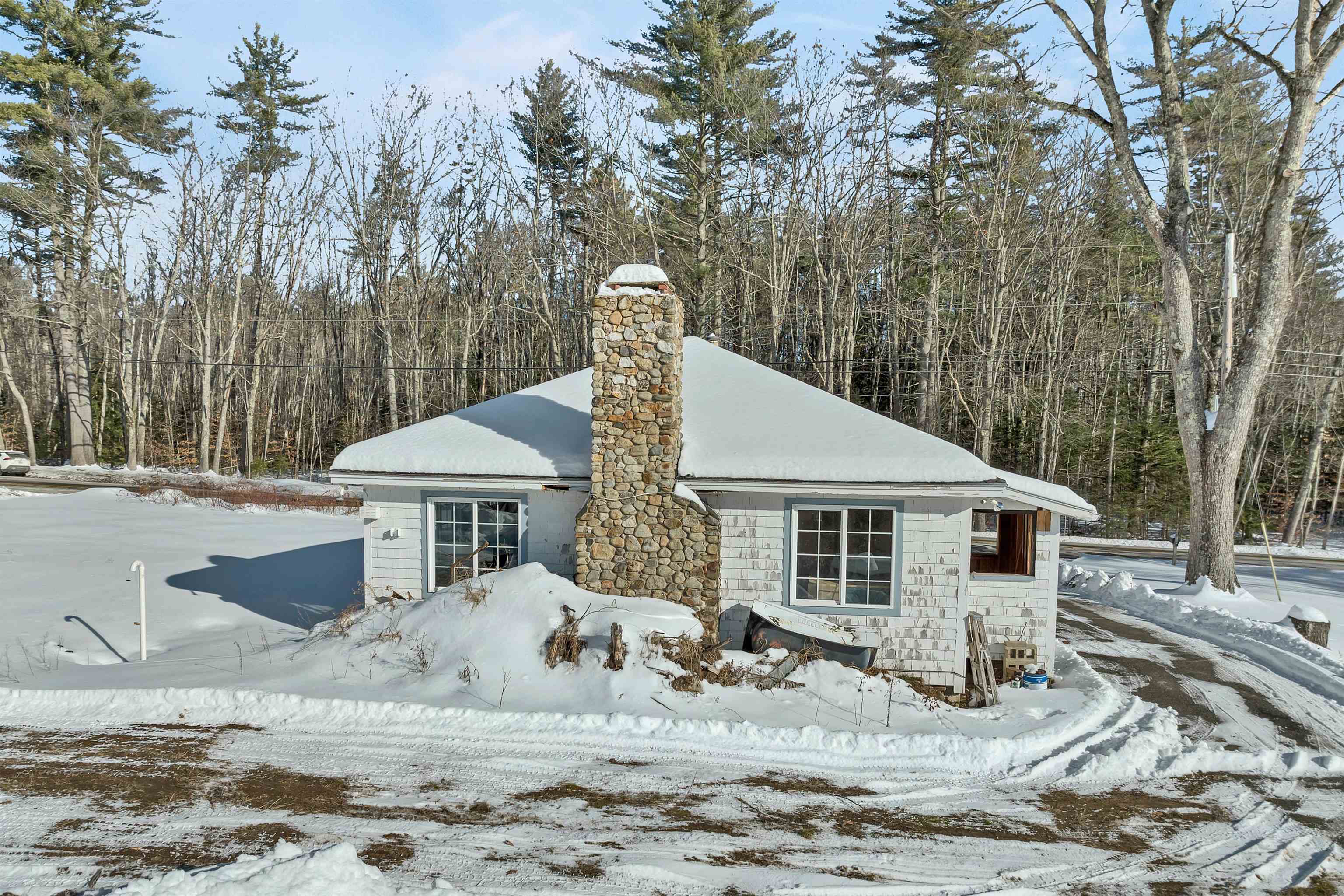 385 Jackman Pond Rd, Tamworth, NH 03886