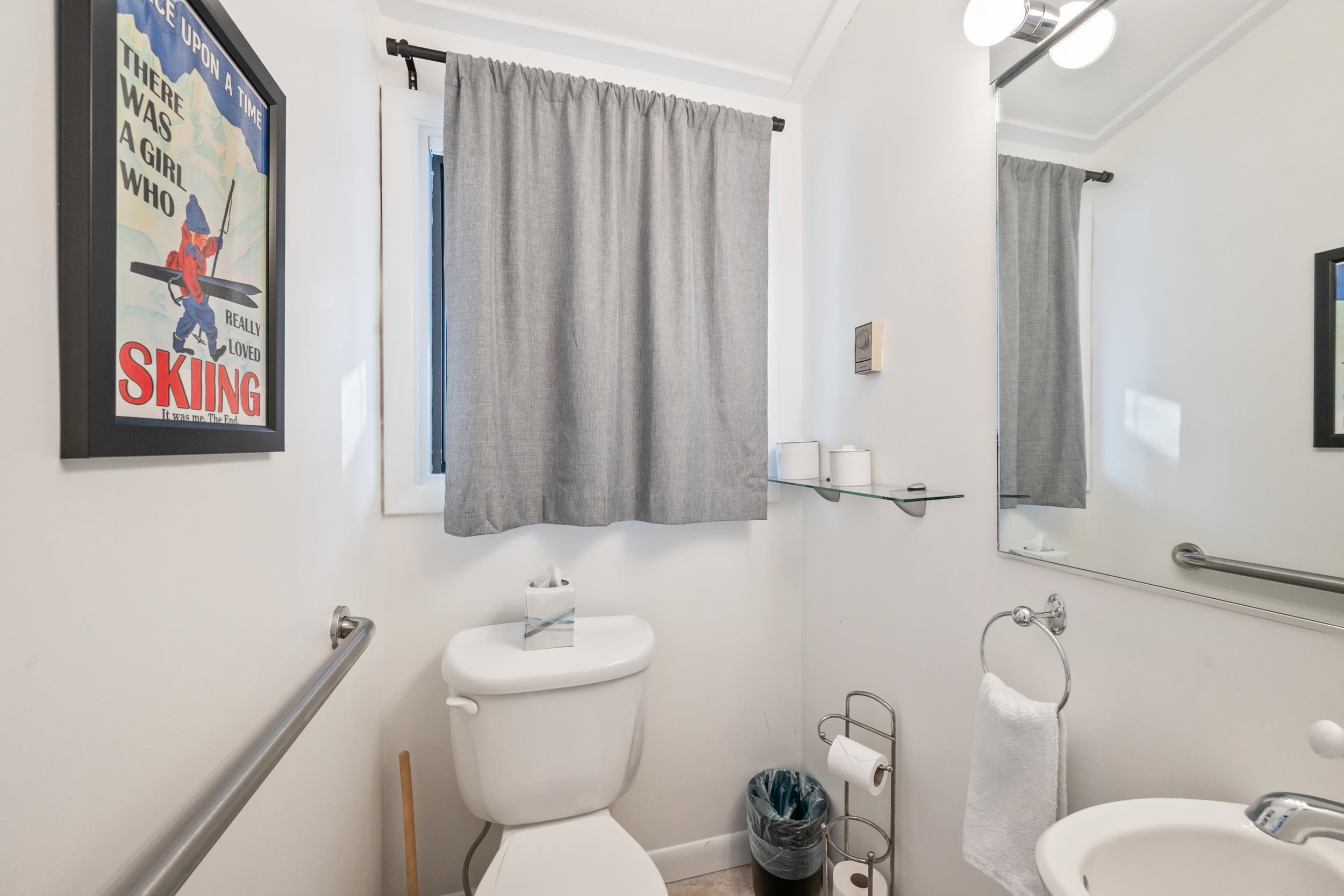 104 Alpstrausse Rd, Bartlett, NH 03845