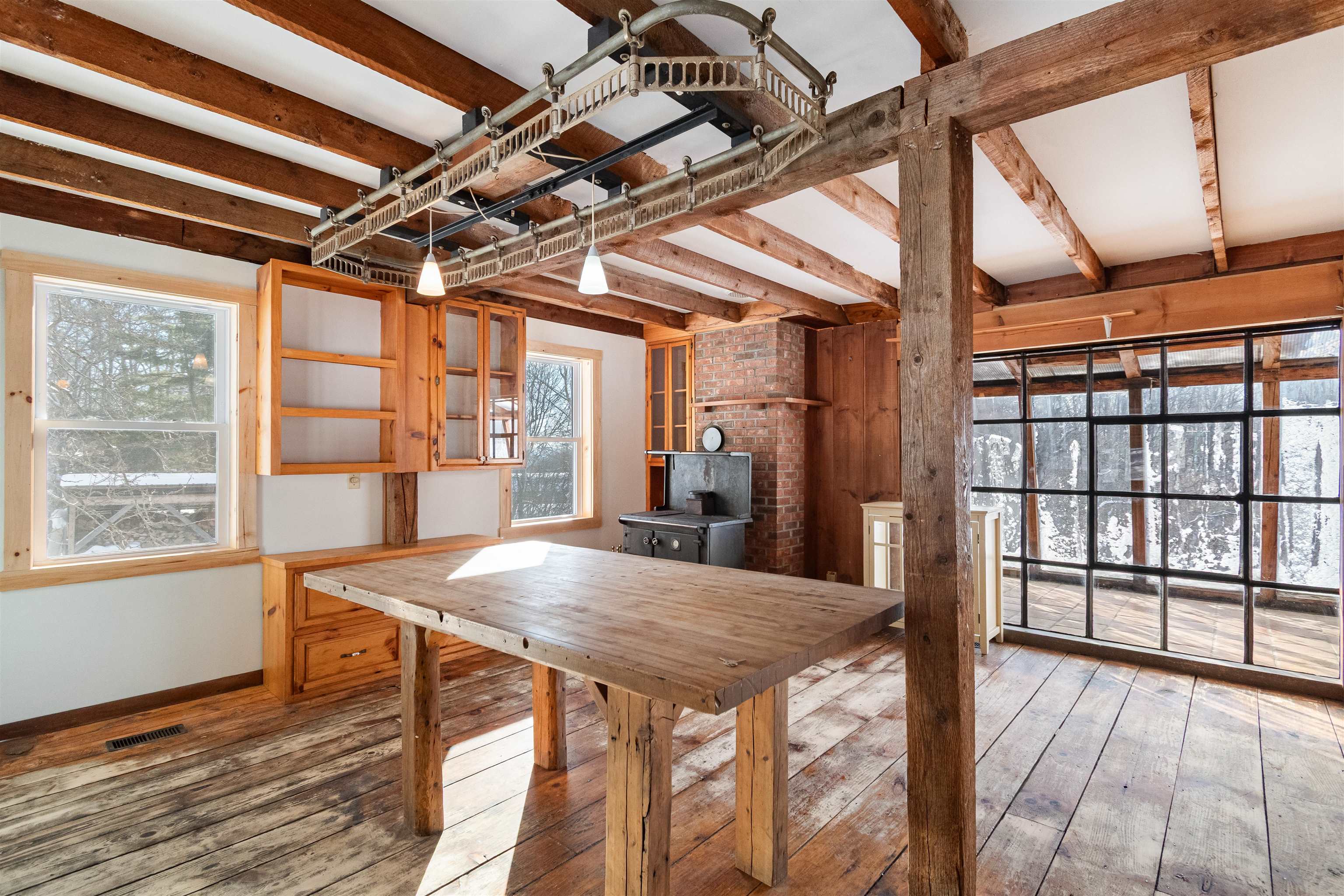 1325 Poor Farm Rd, Washington, VT 05675