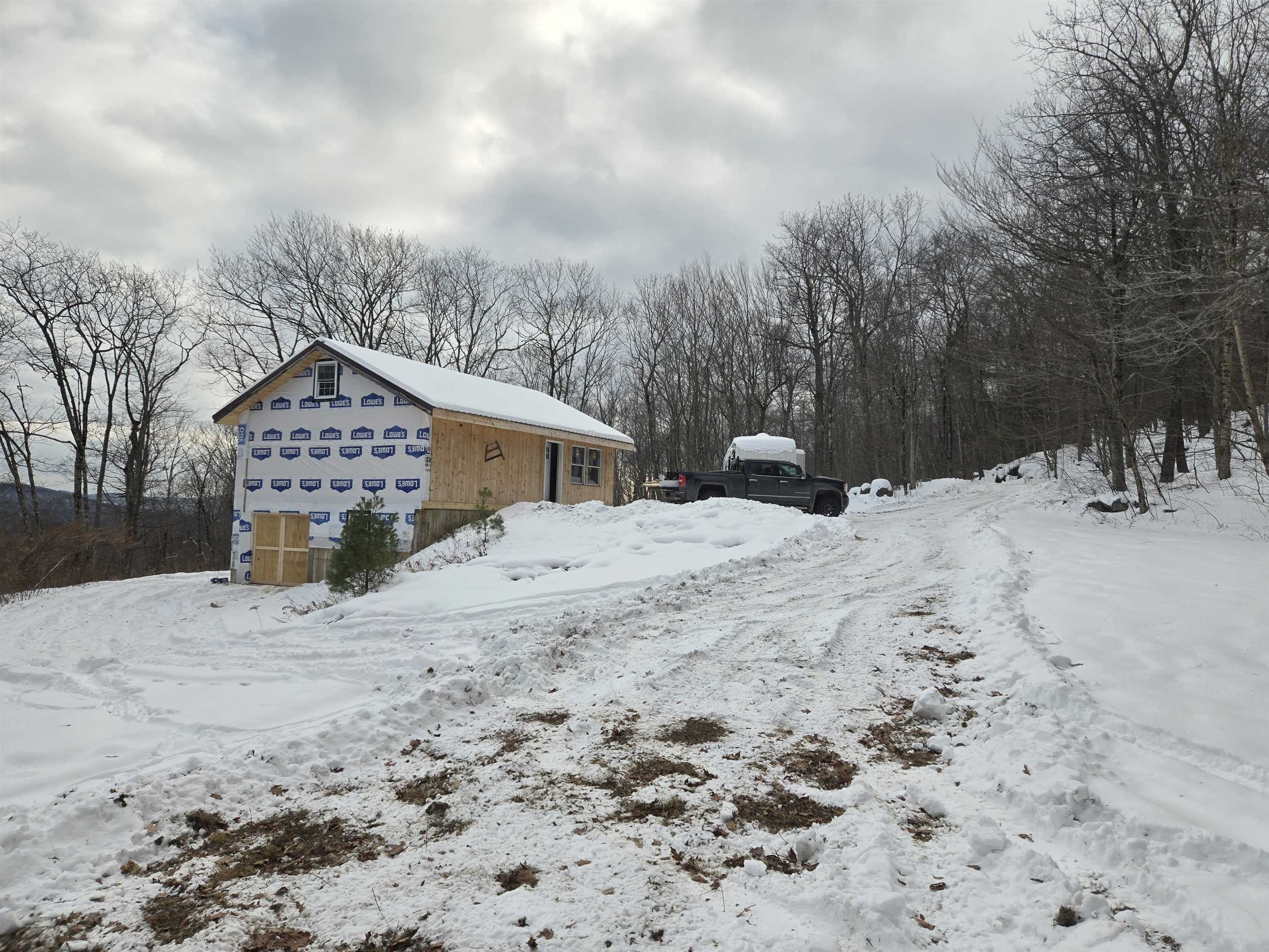 1046 Kings Hw, Stoddard, NH 03464