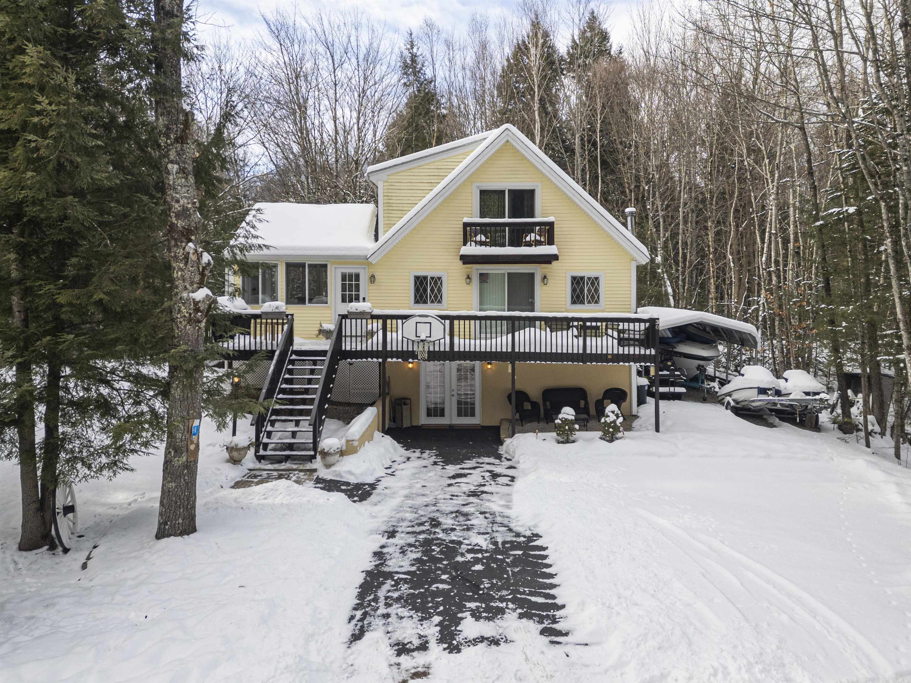 30 Hickory Ln, Moultonborough, NH 03254